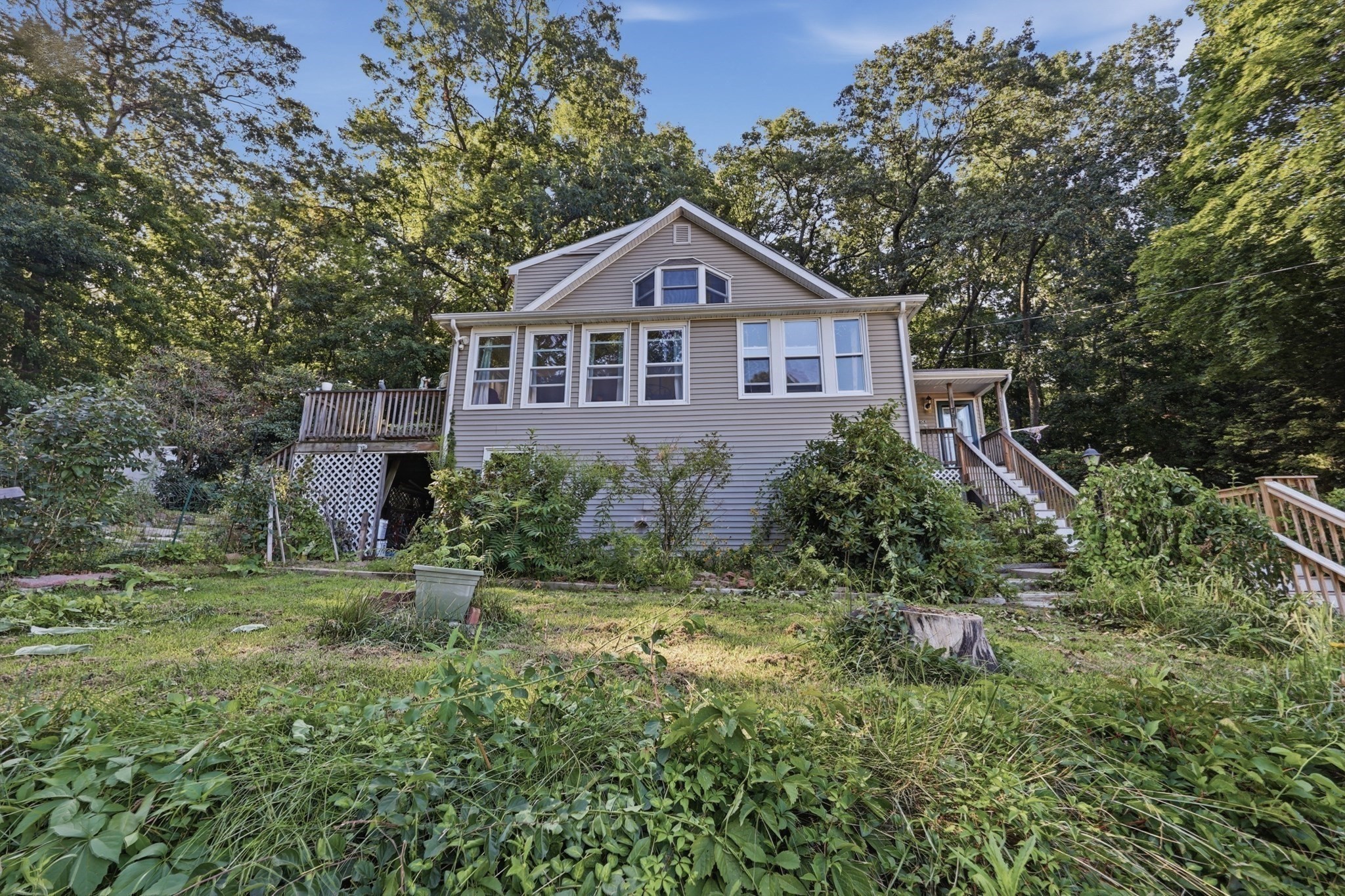 main property photo 3