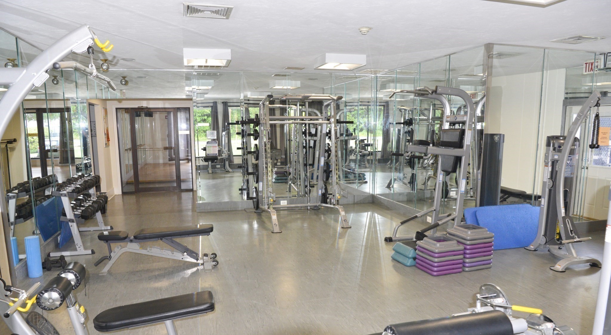 main property photo 9