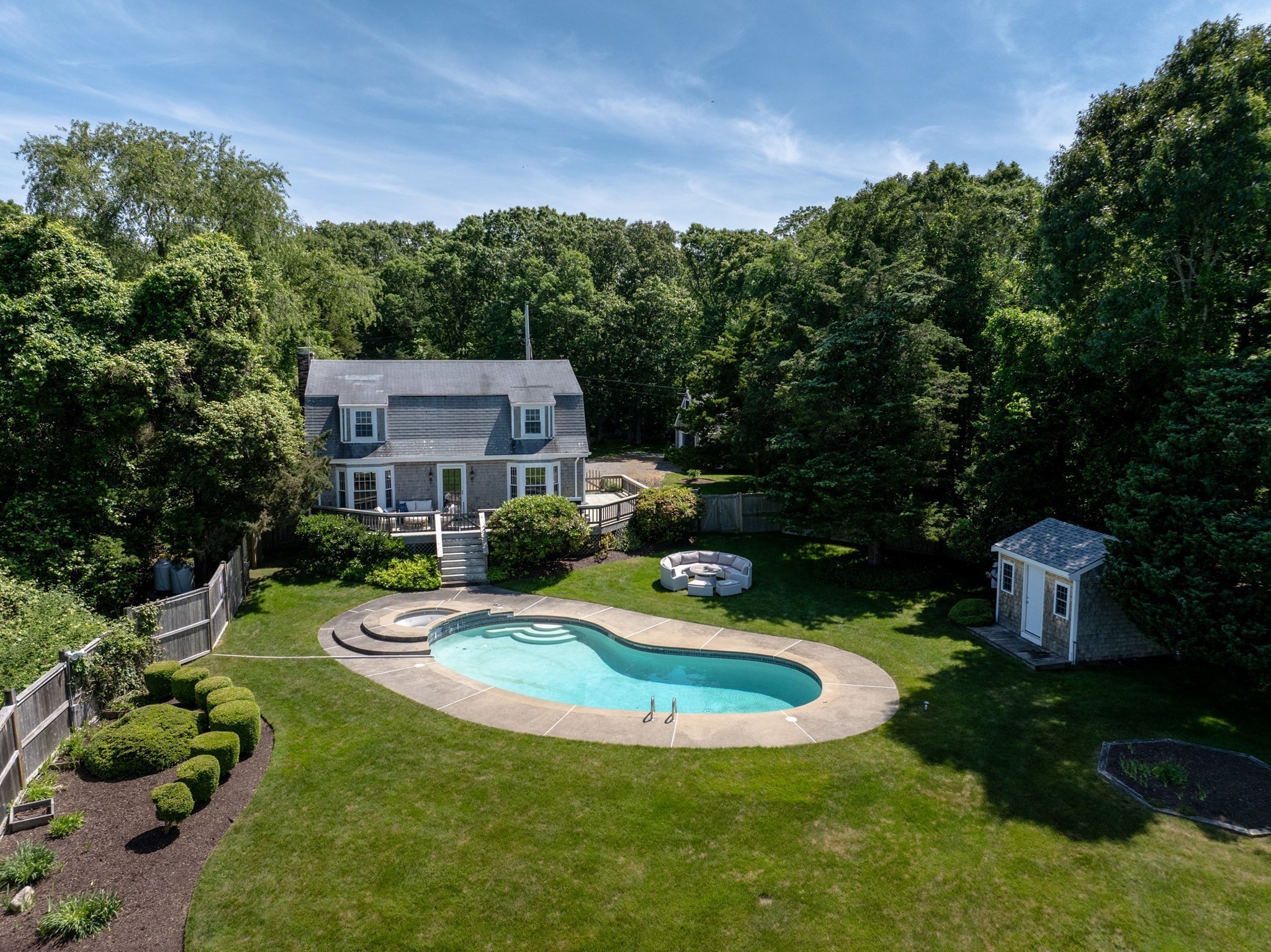 main property photo 15