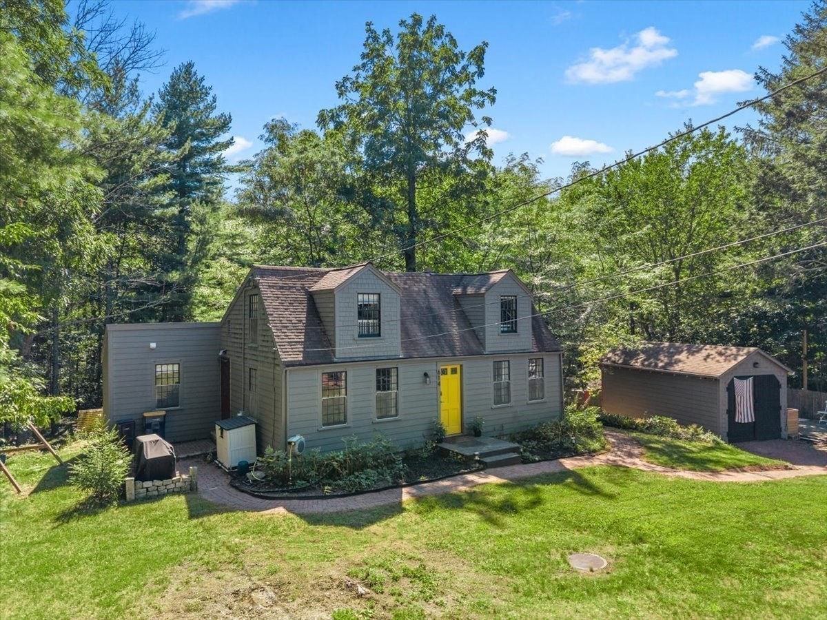 main property photo 24