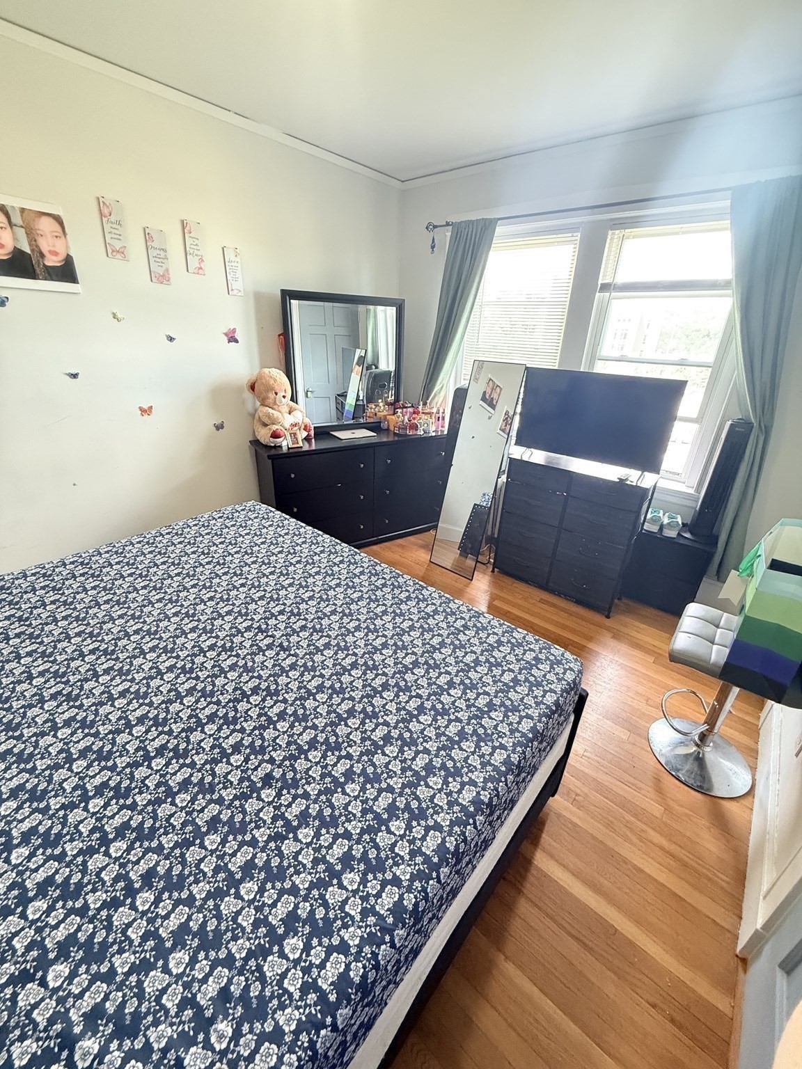 main property photo 10