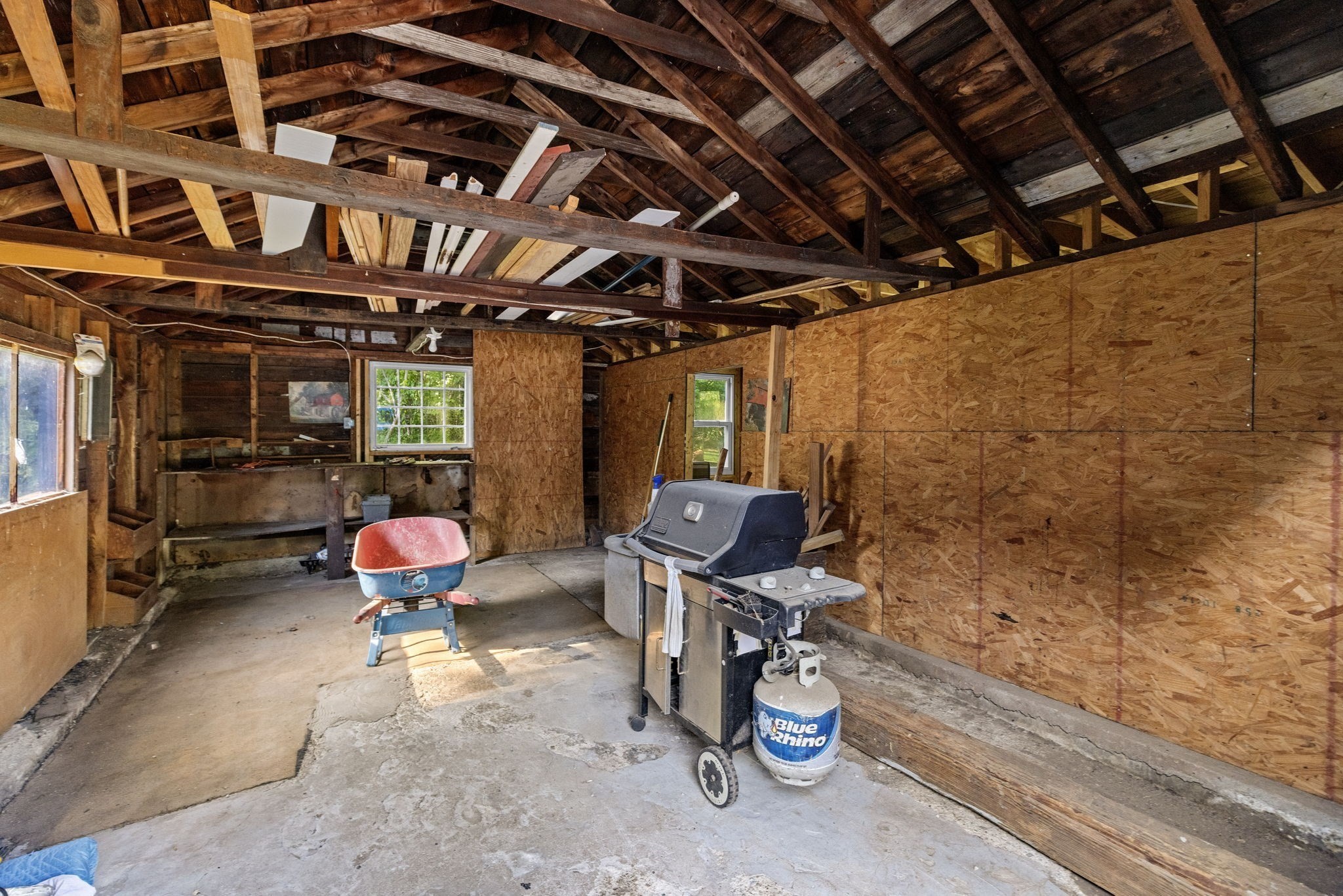 main property photo 35