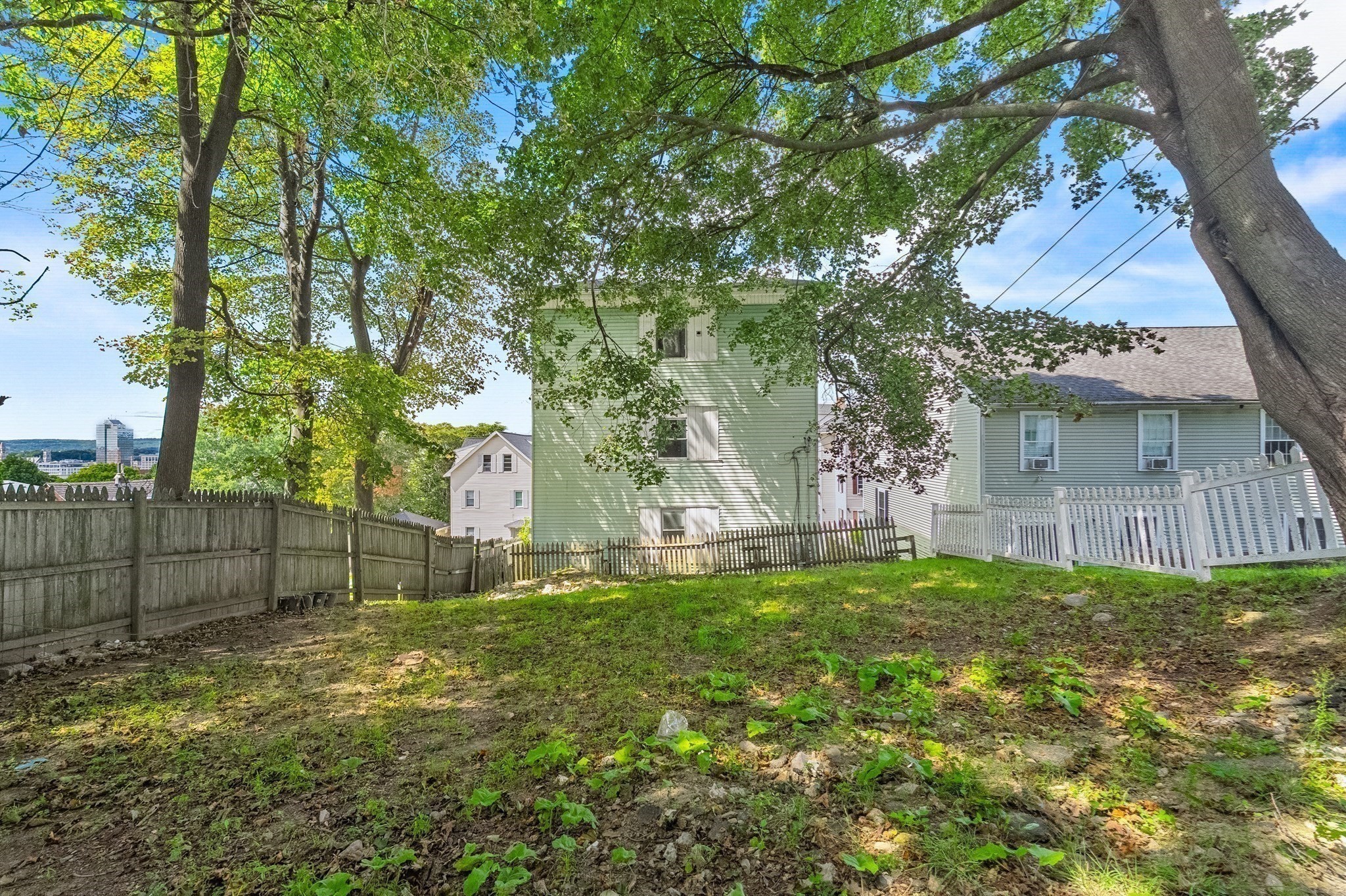 main property photo 34