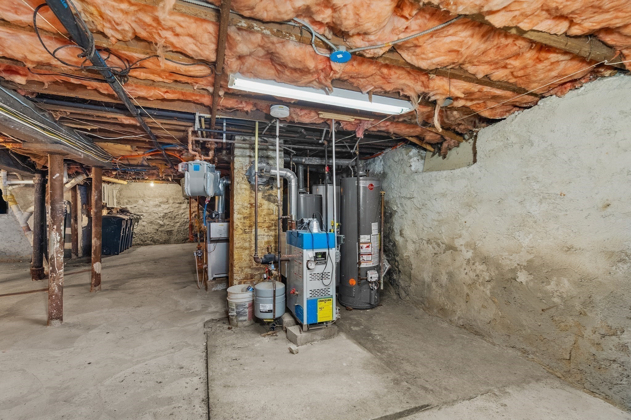 main property photo 35