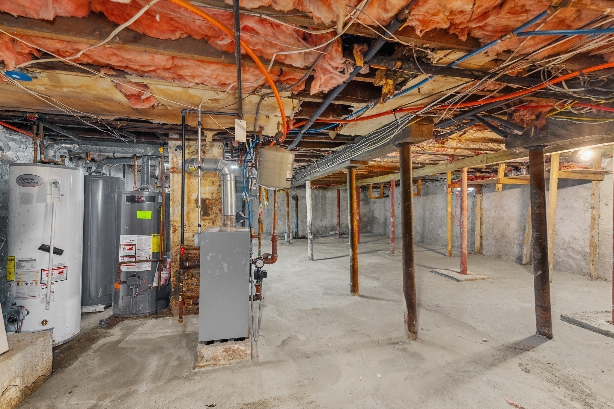 main property photo 36