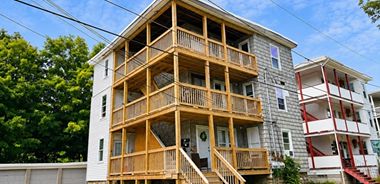 image of property with 12 Bed | 3 Bath | 3,315 Sqft