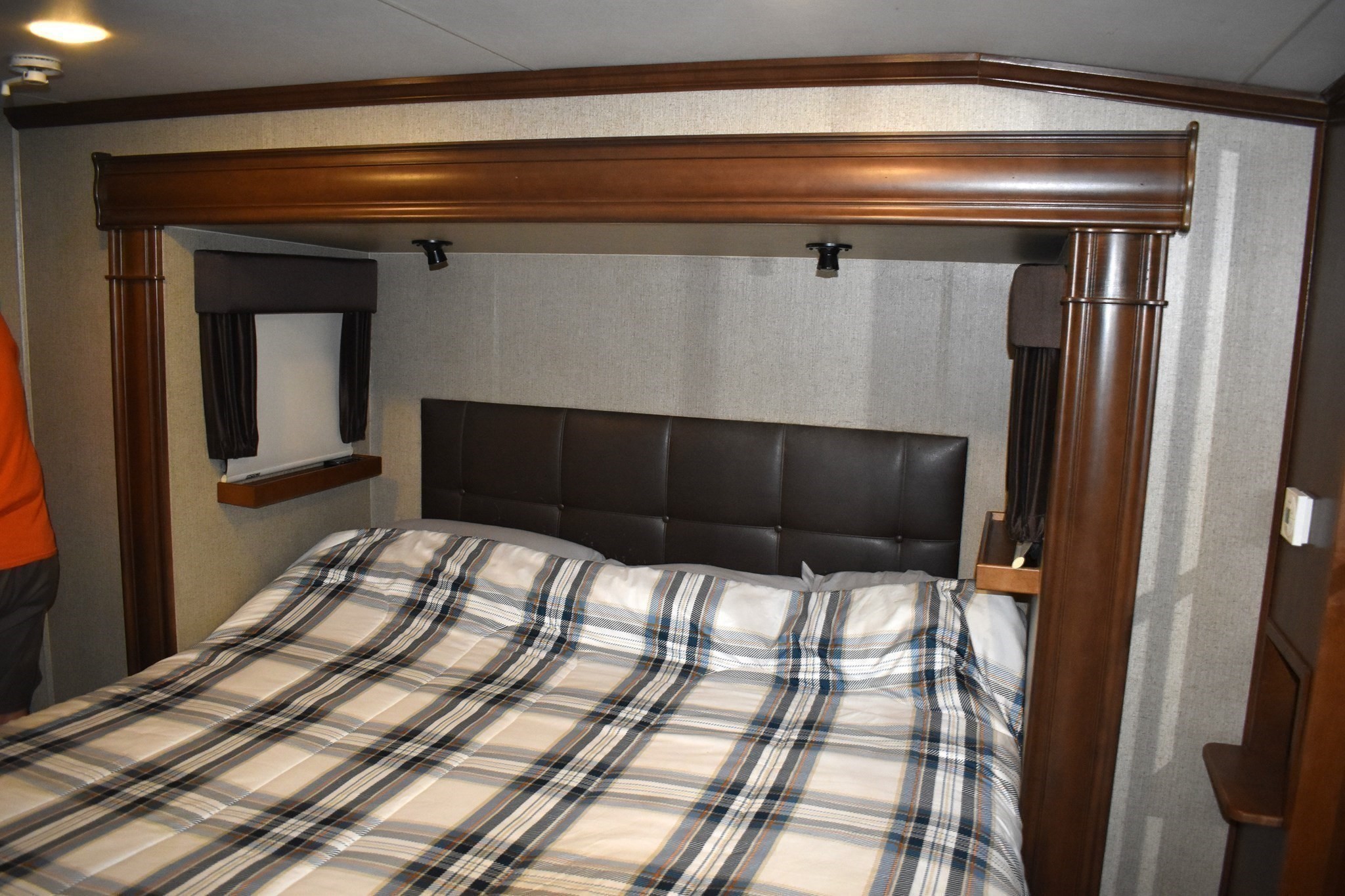 main property photo 12