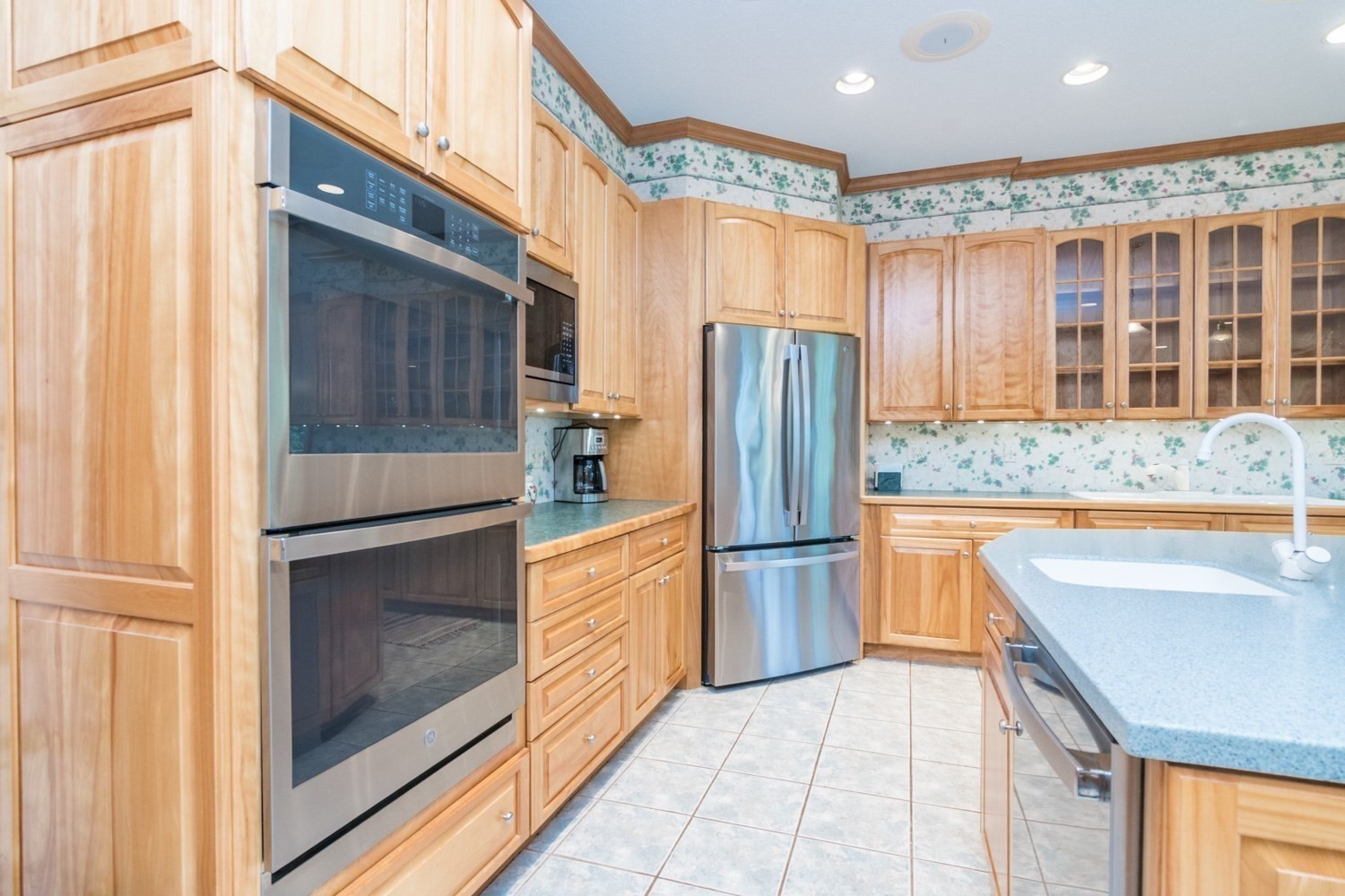 main property photo 20