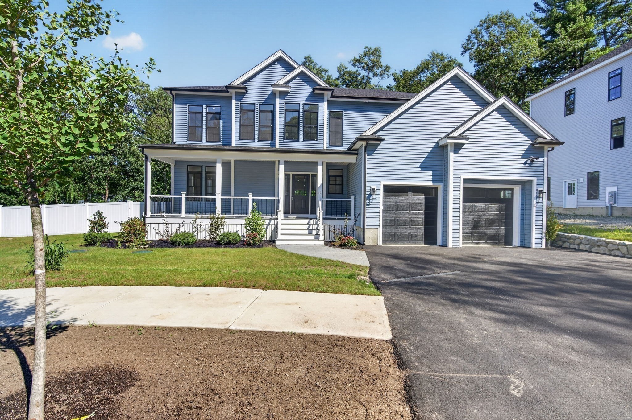 main property photo 29