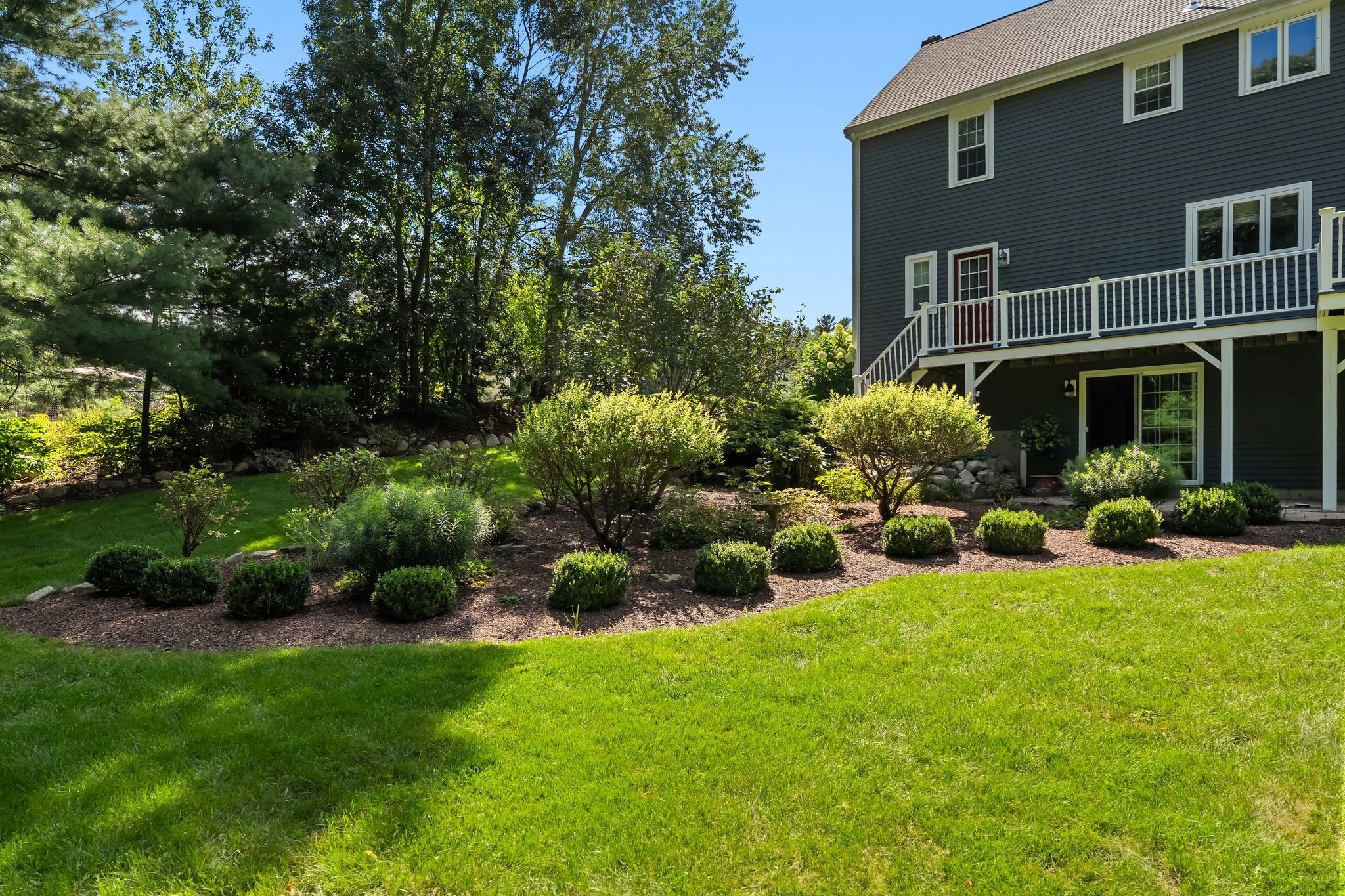 main property photo 12
