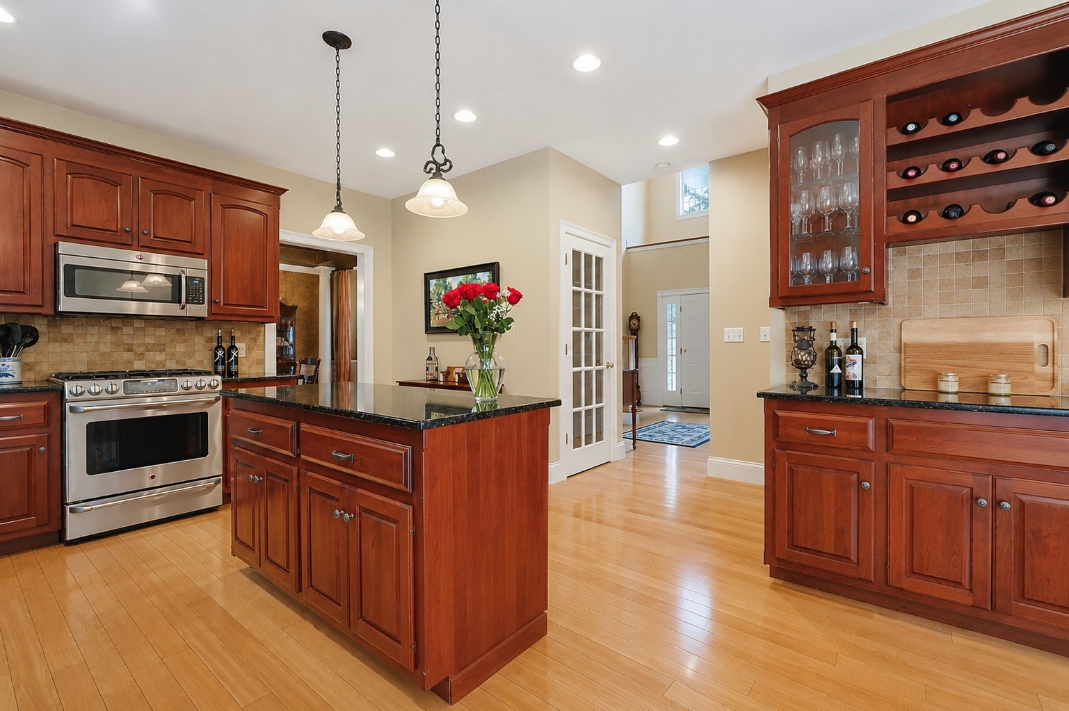 main property photo 8