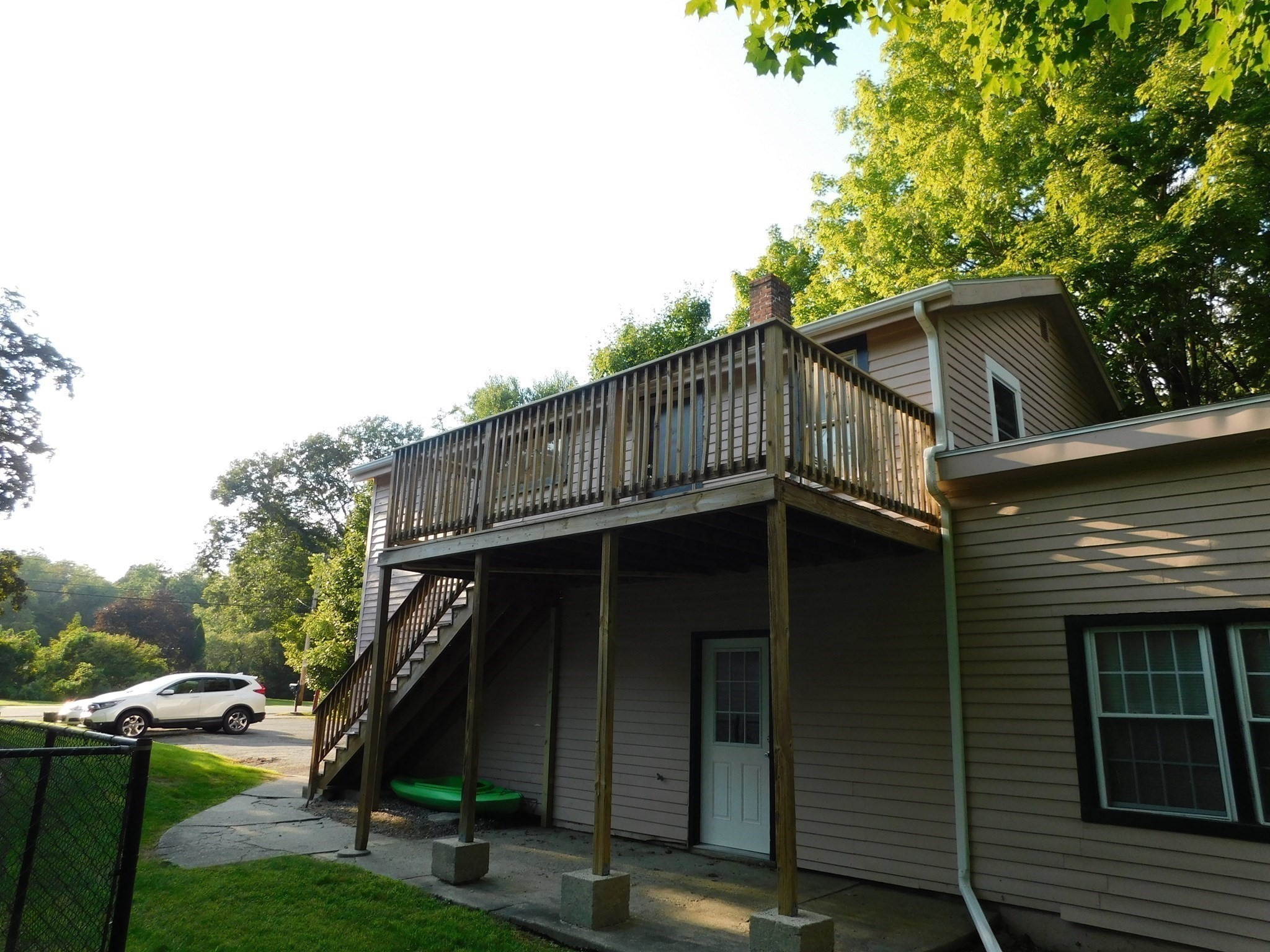 main property photo 16
