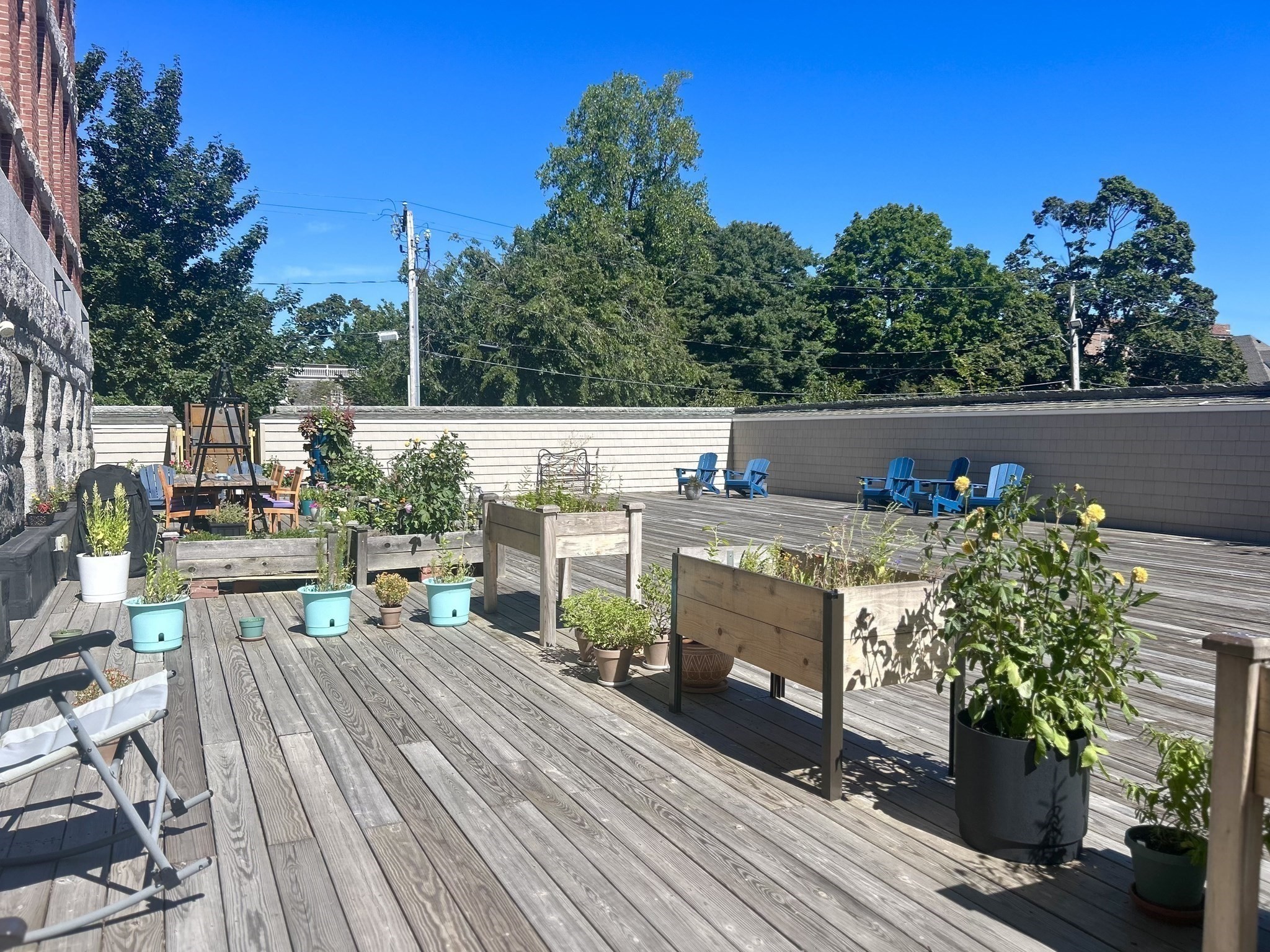 main property photo 23