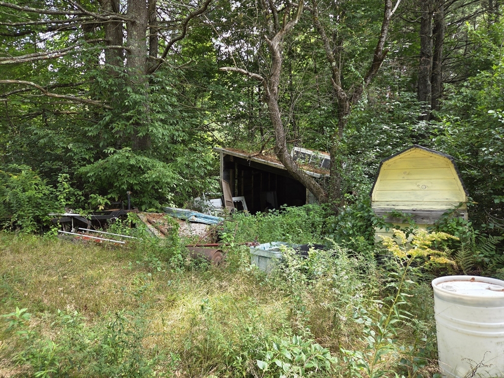 main property photo 11