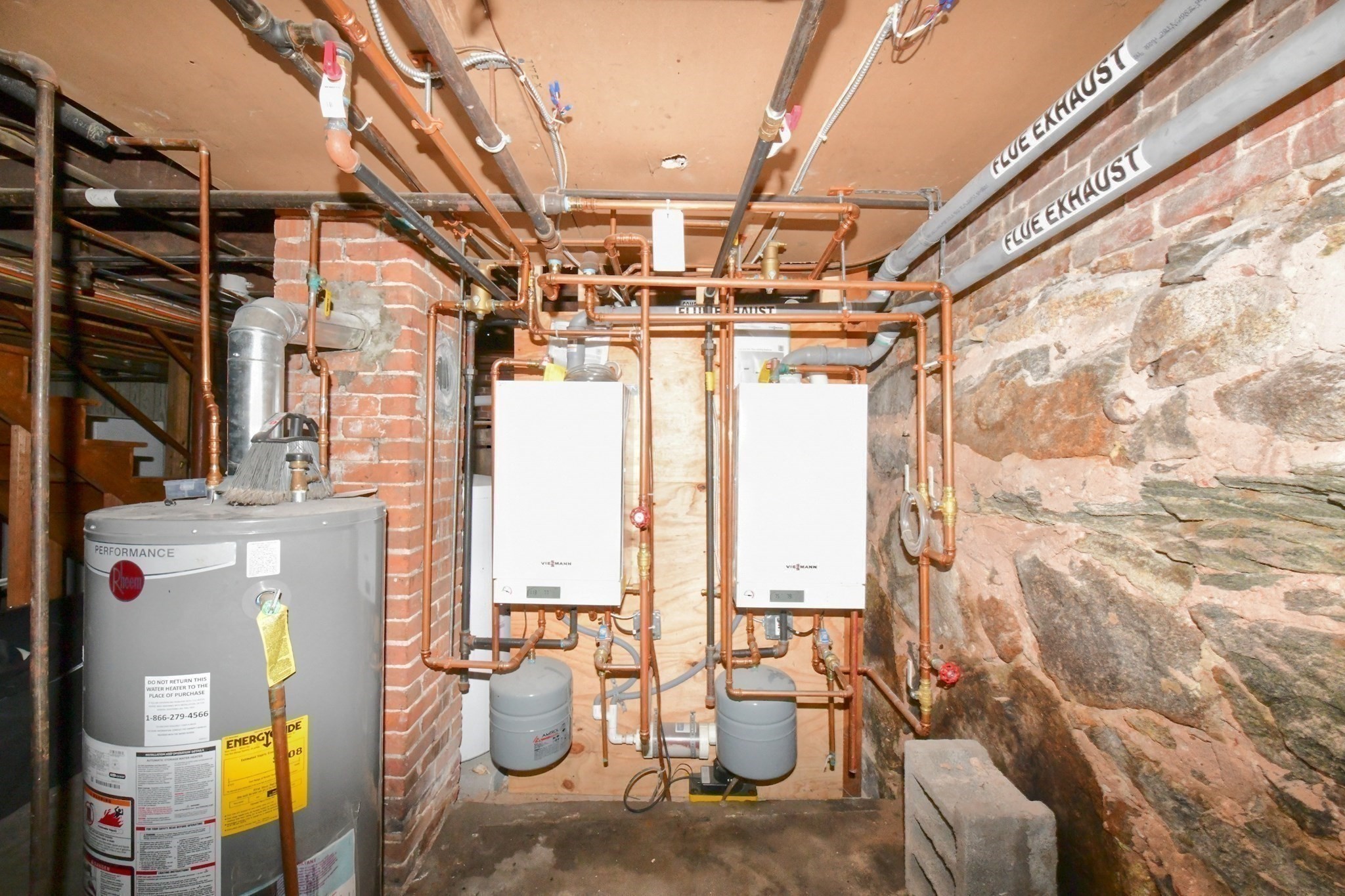 main property photo 18
