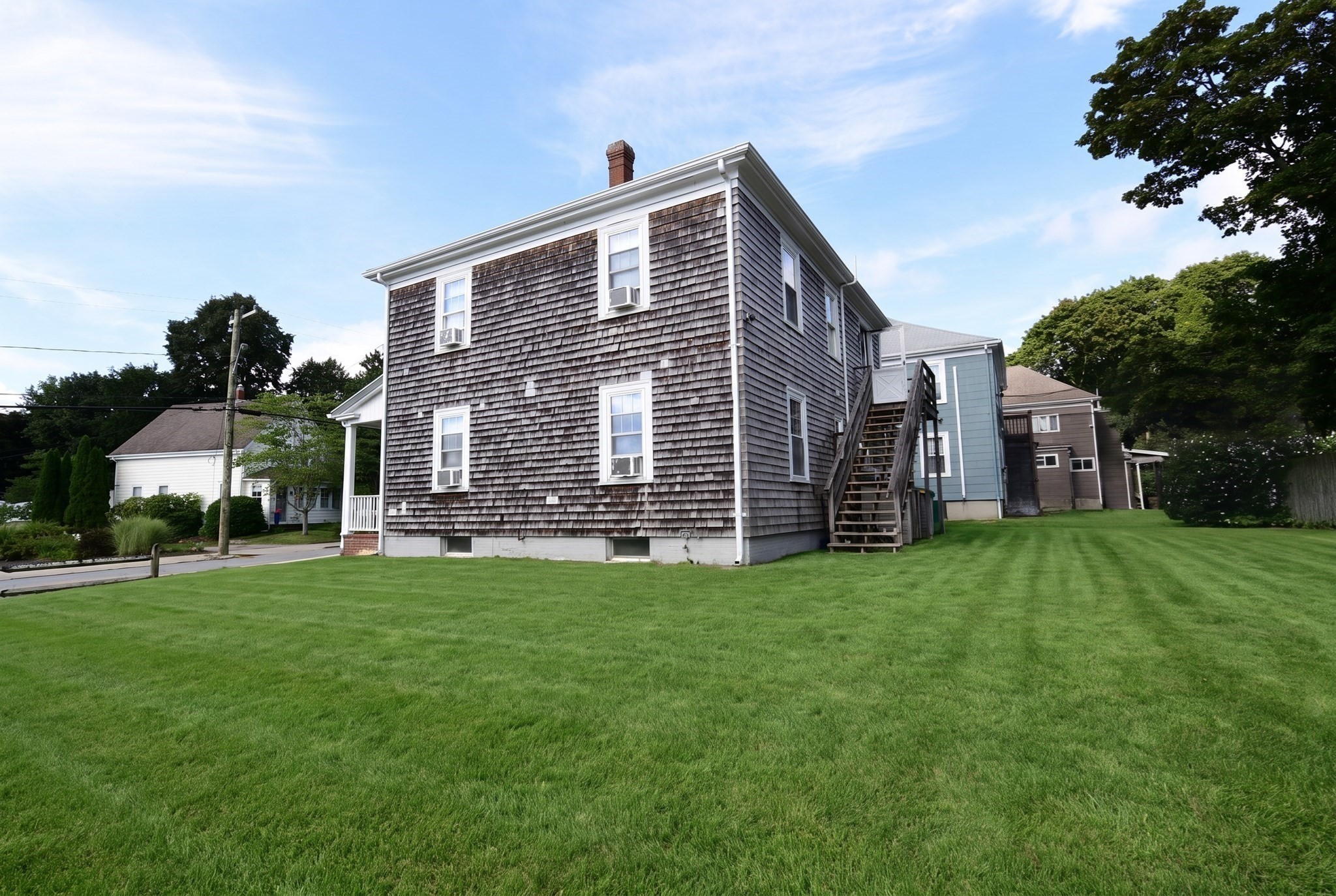 main property photo 22