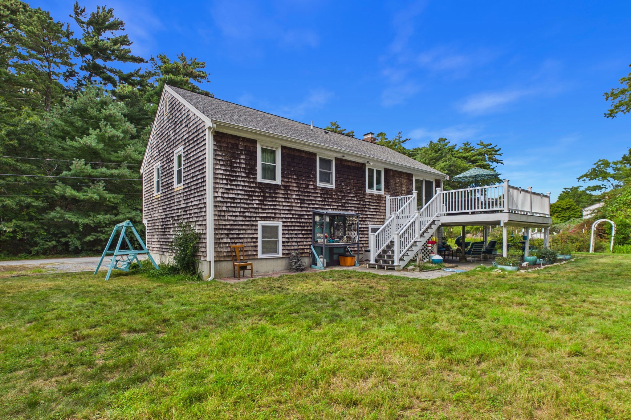 main property photo 32