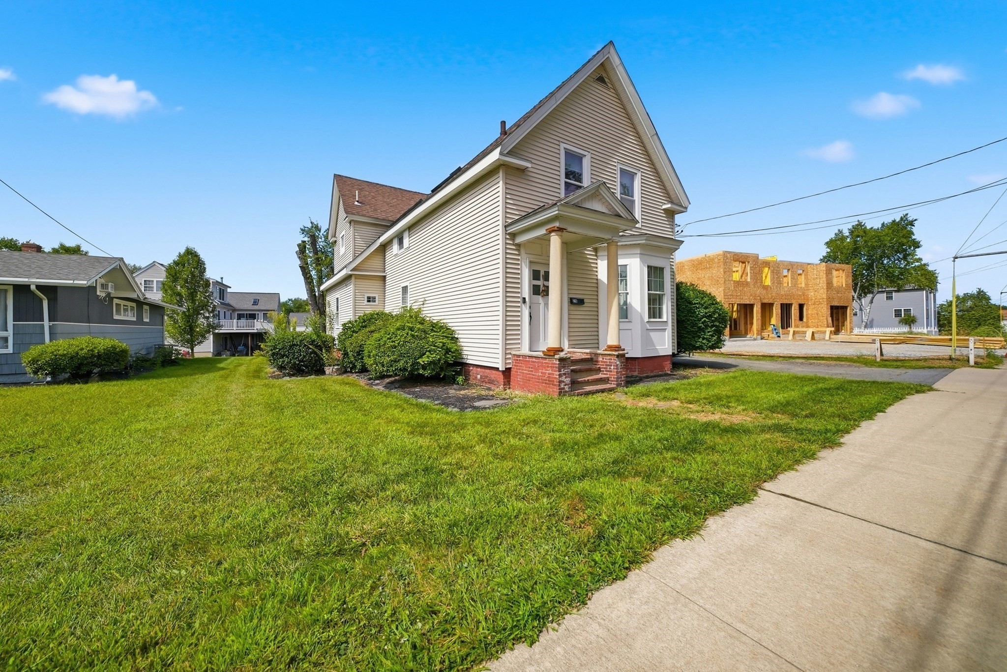 main property photo 1