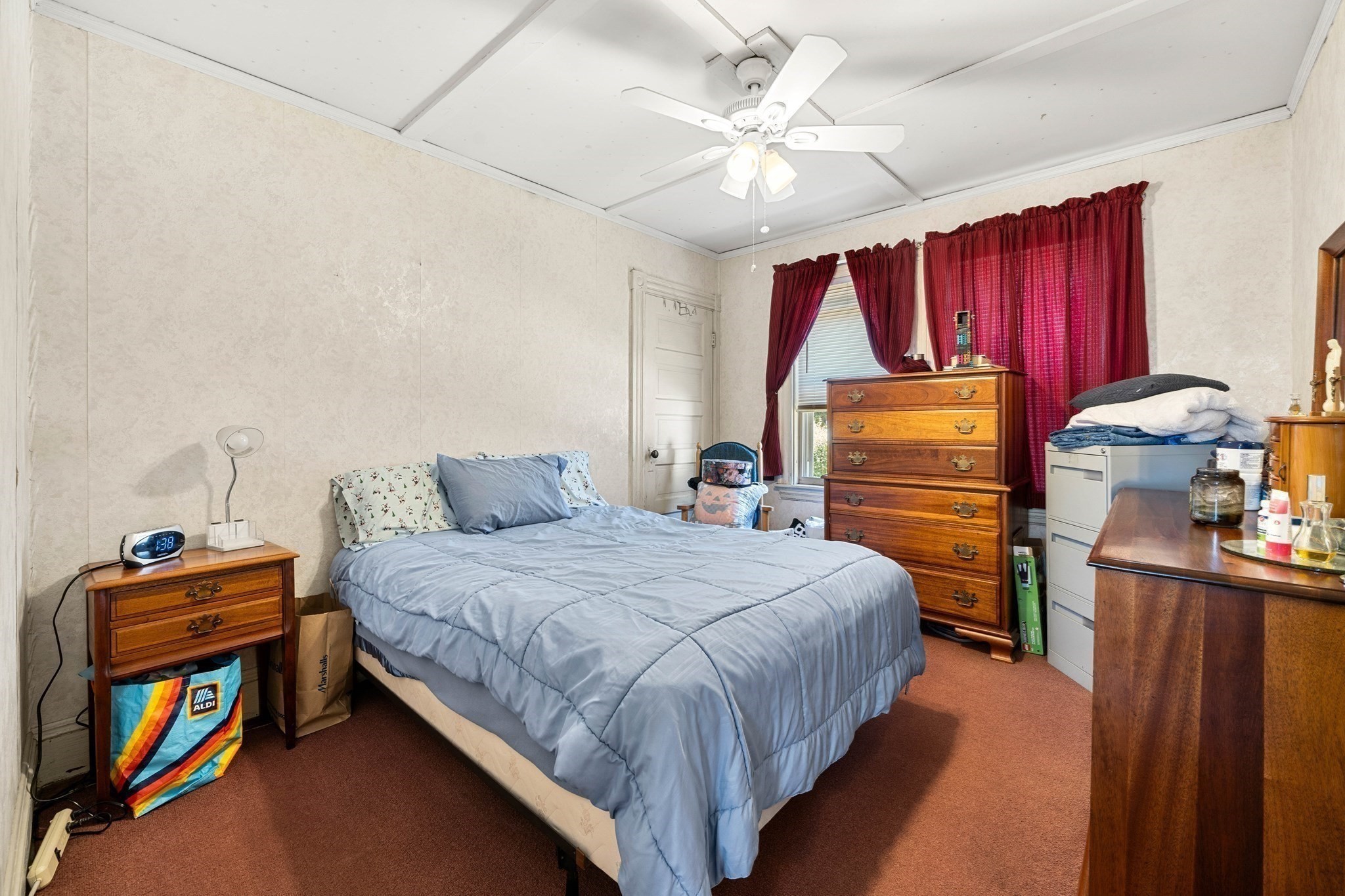 main property photo 13