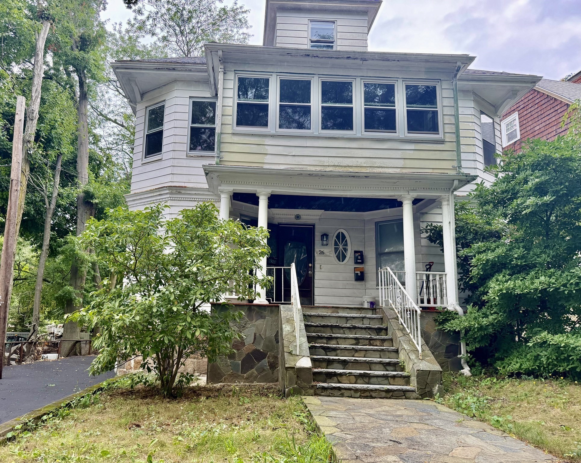main property photo 13