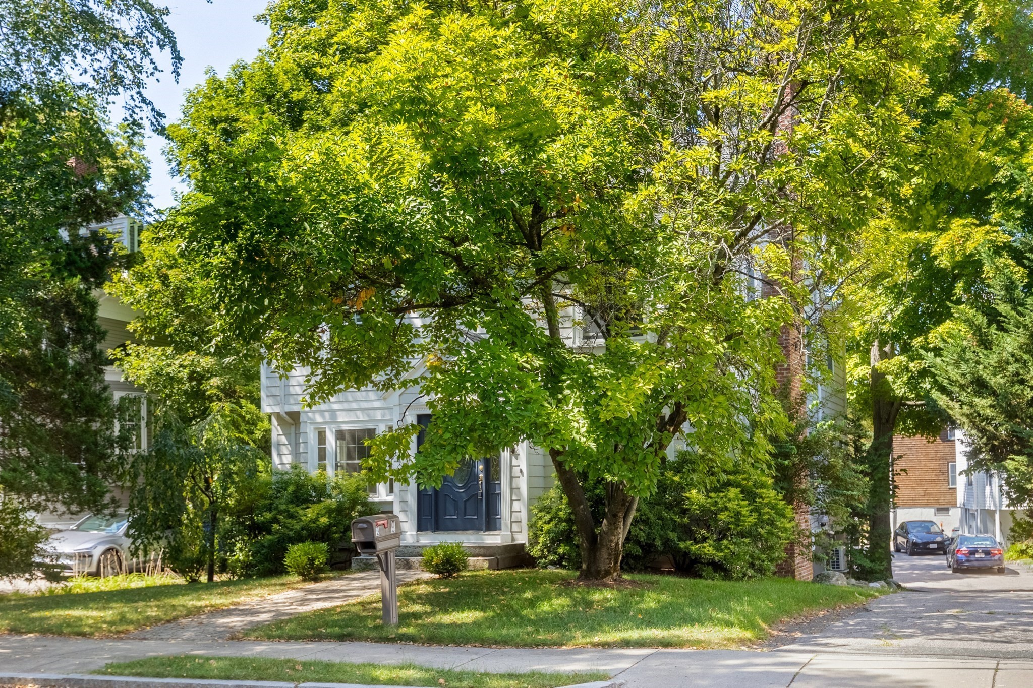 main property photo 22