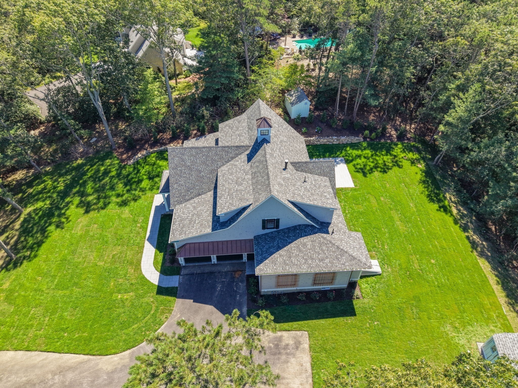 main property photo 34