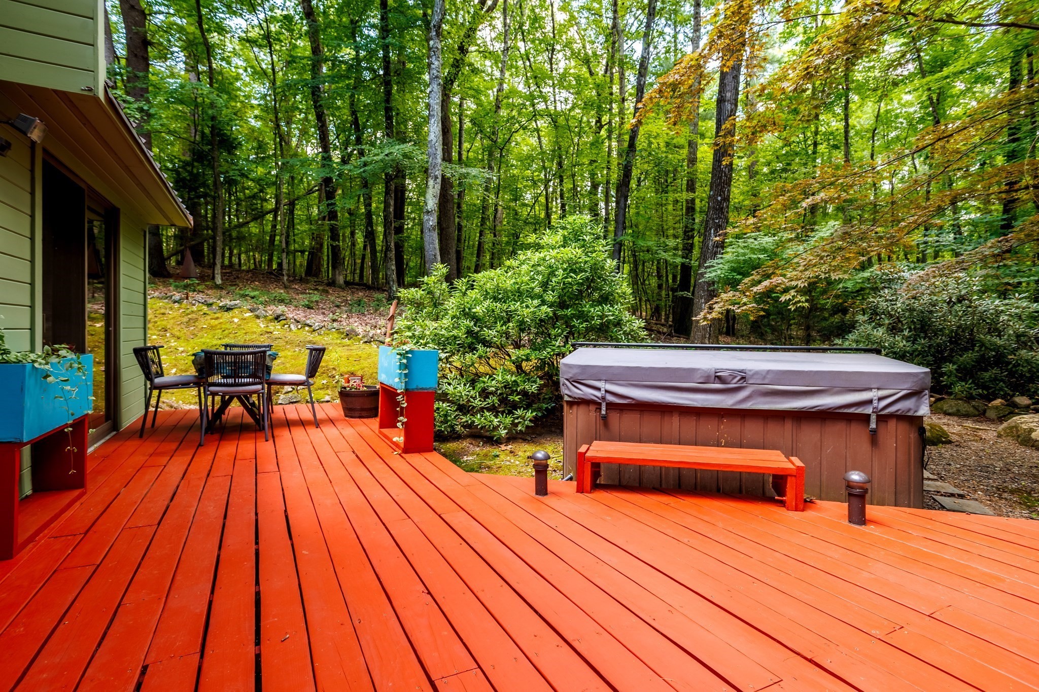 main property photo 14