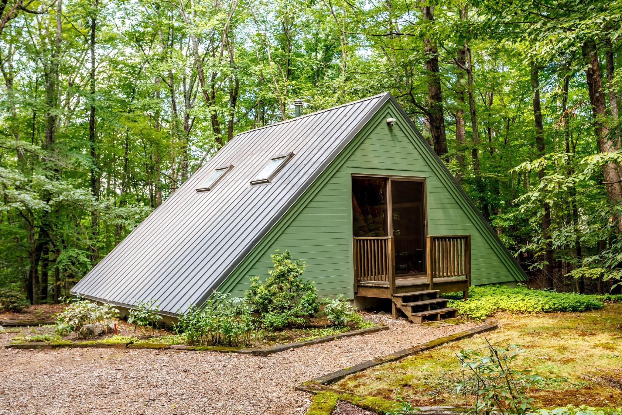 main property photo 34