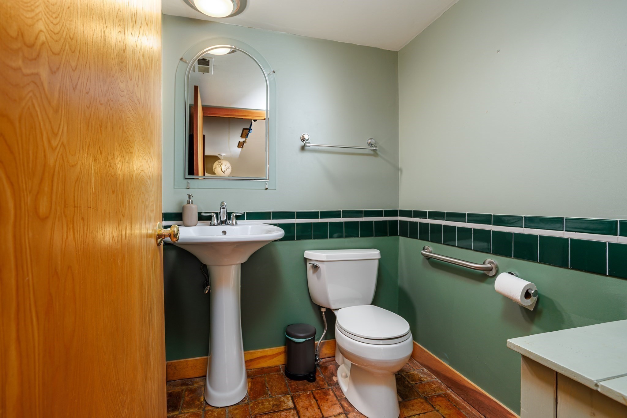 main property photo 7