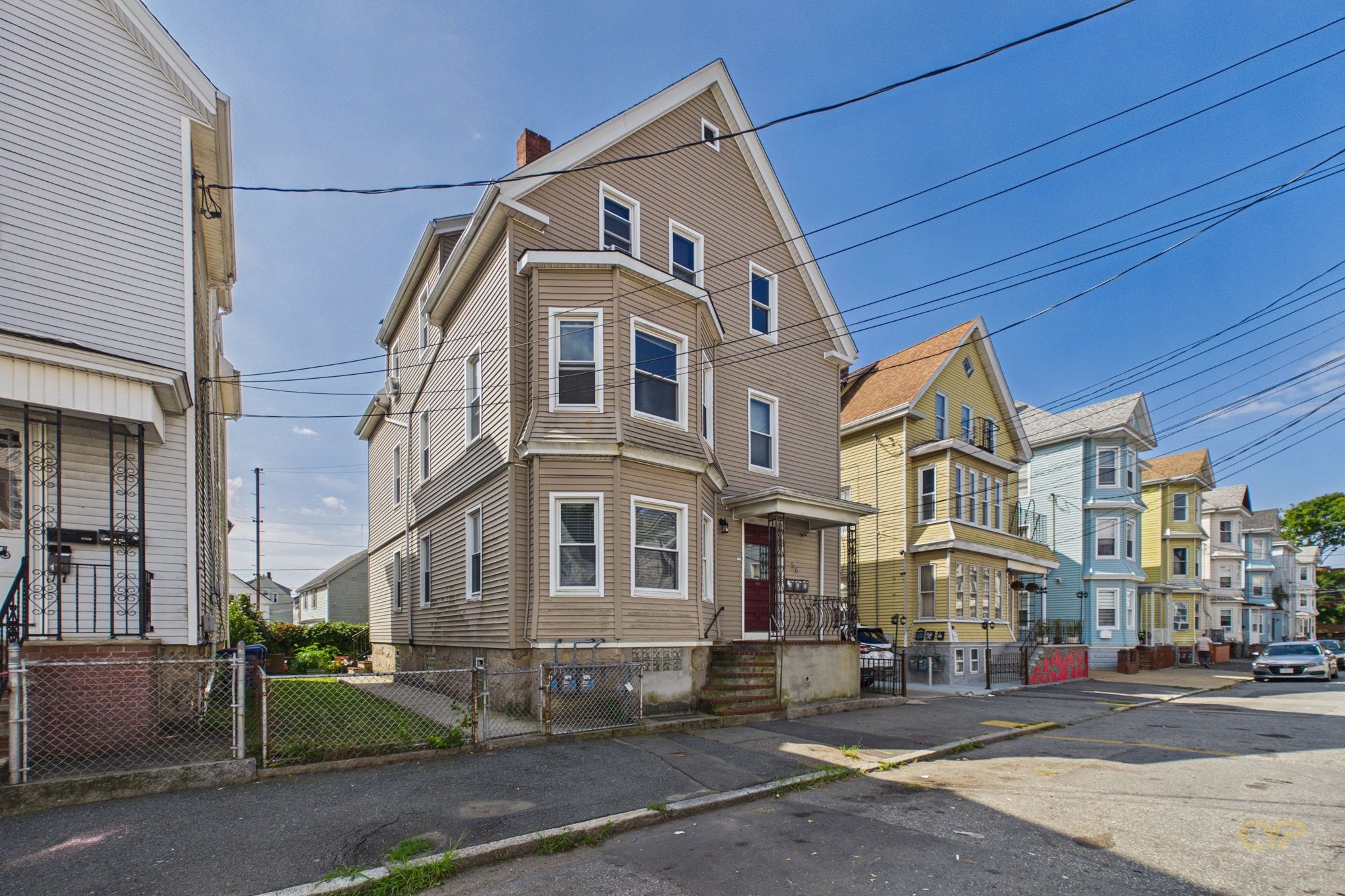 main property photo 2