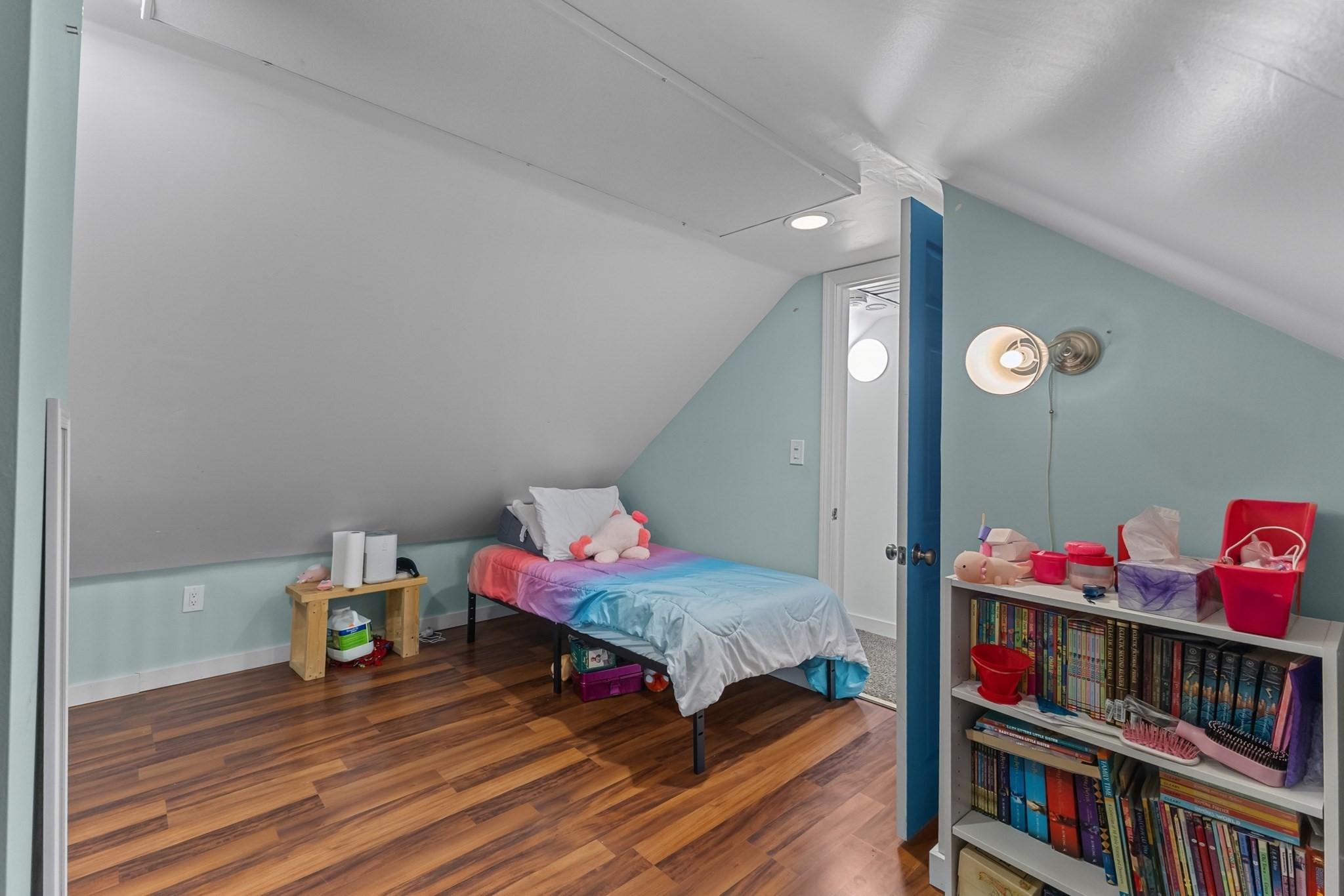 main property photo 23