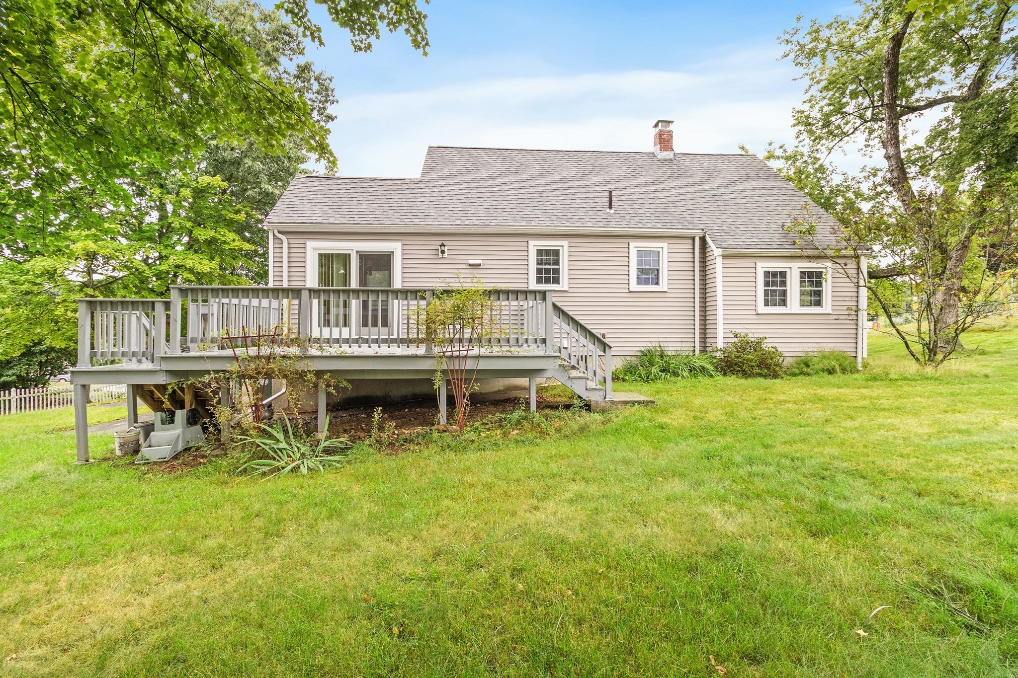 main property photo 34