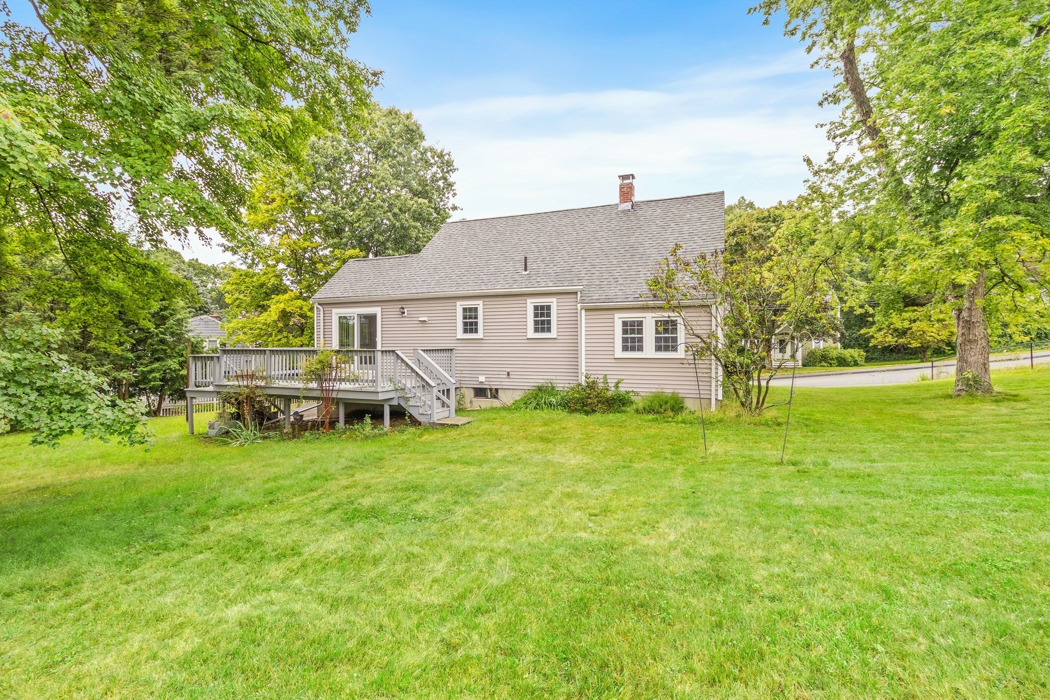 main property photo 35