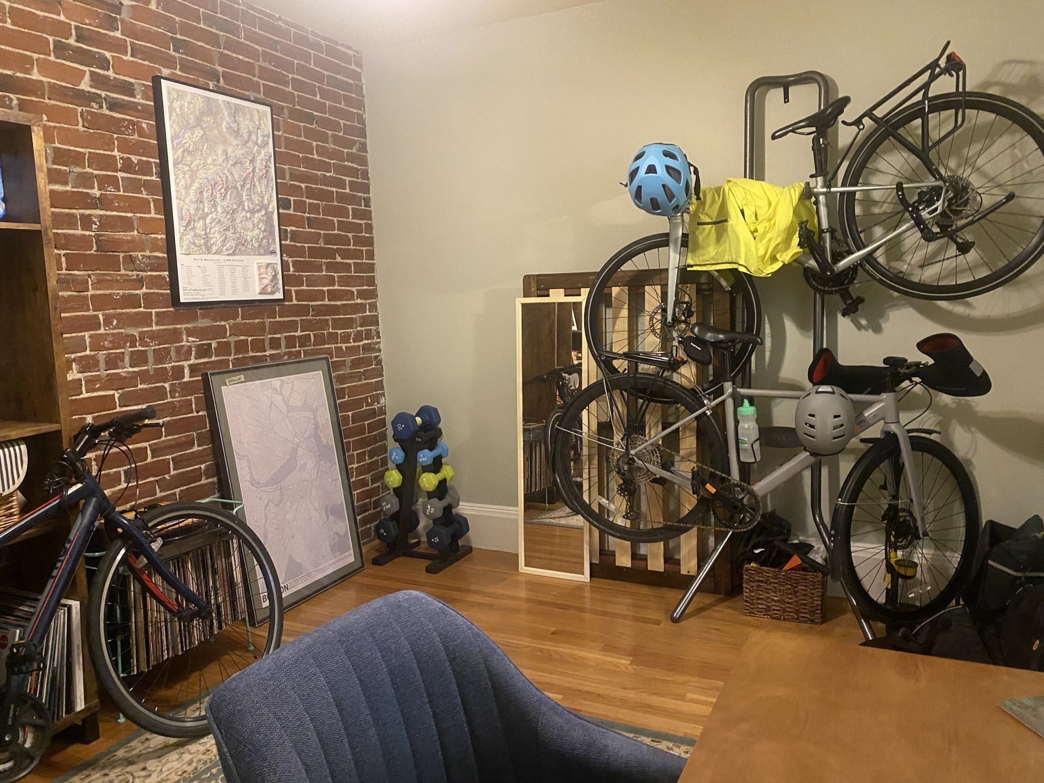 main property photo 12