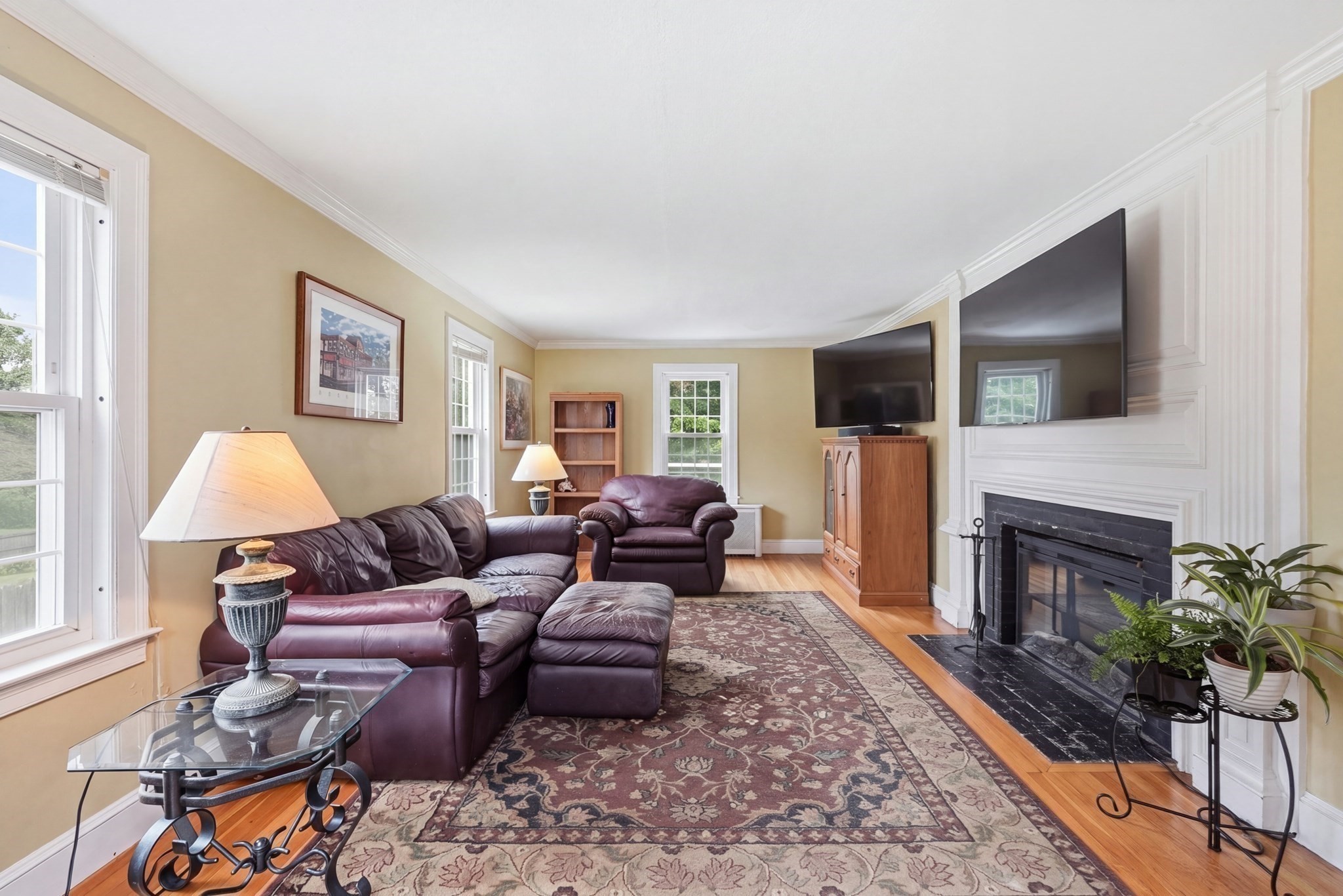 main property photo 12