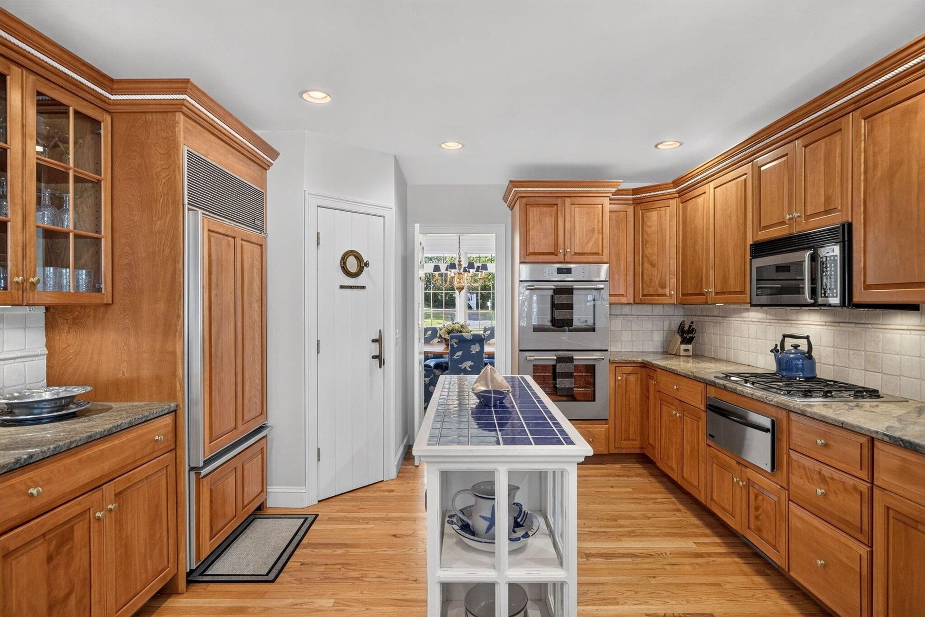 main property photo 4