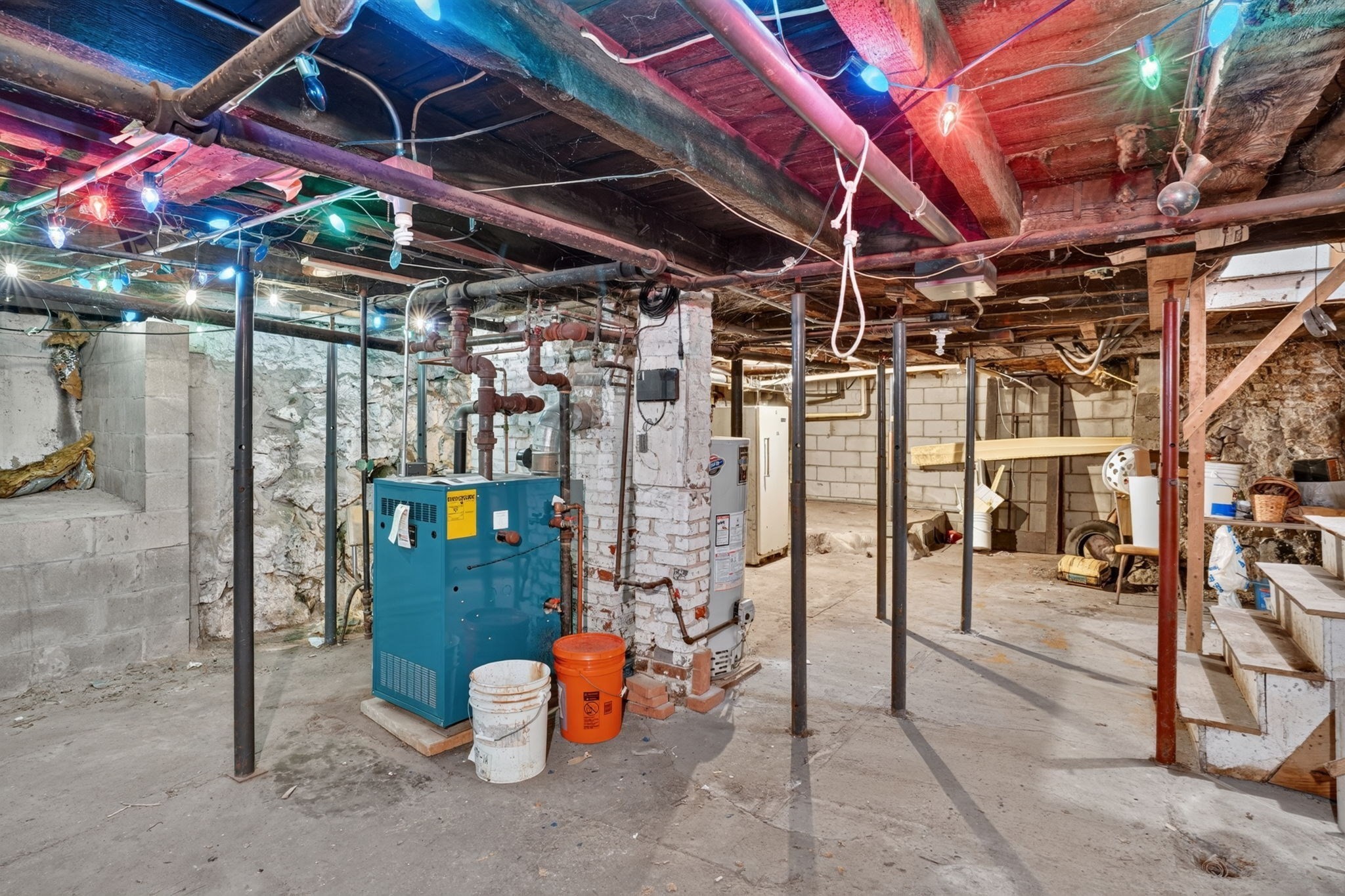 main property photo 13