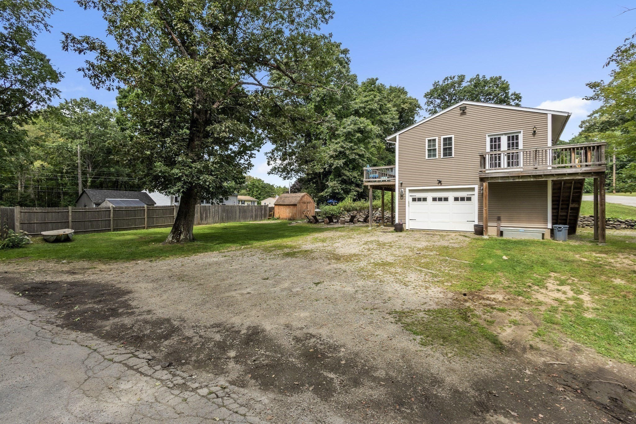 main property photo 21