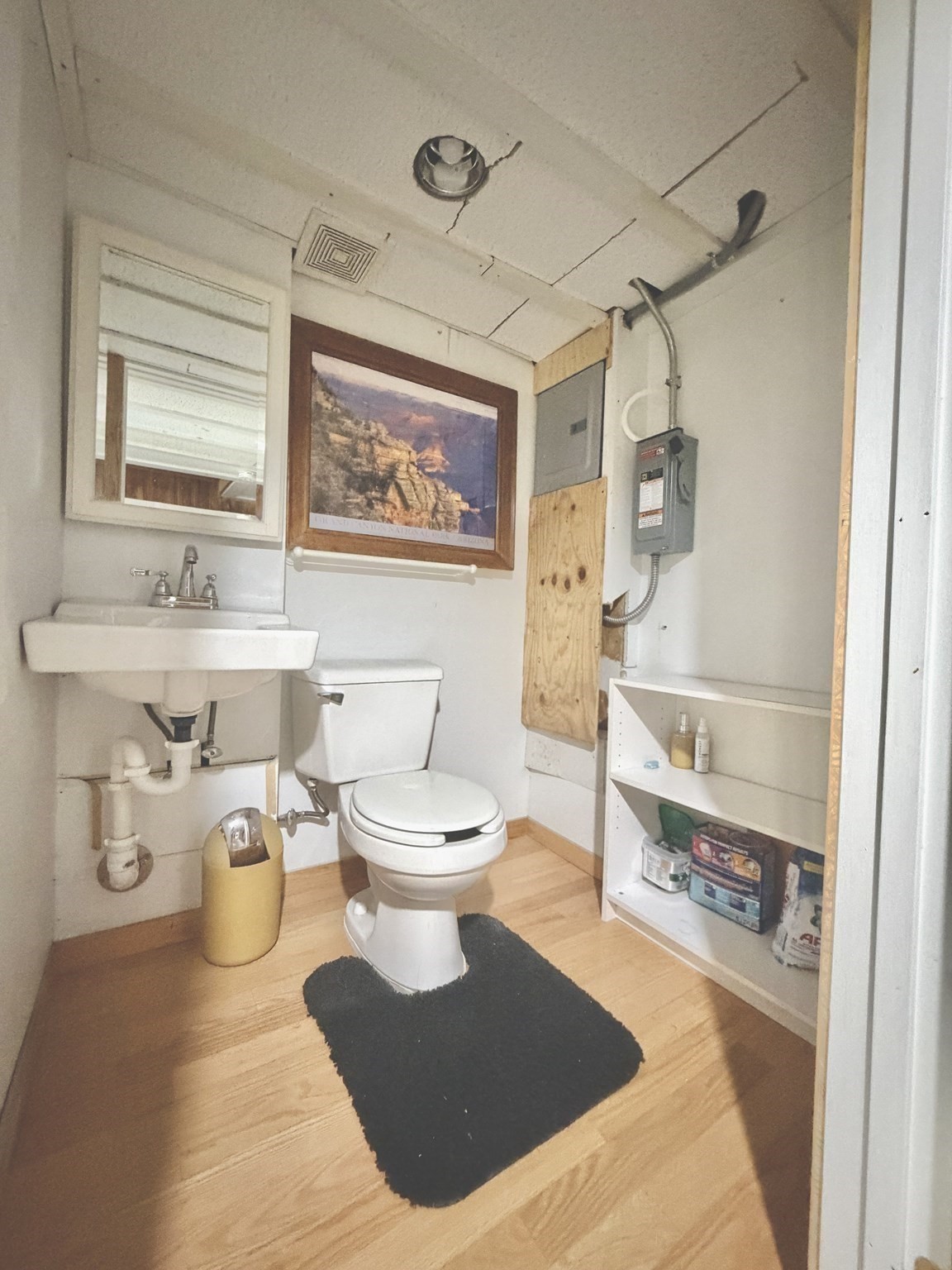 main property photo 18