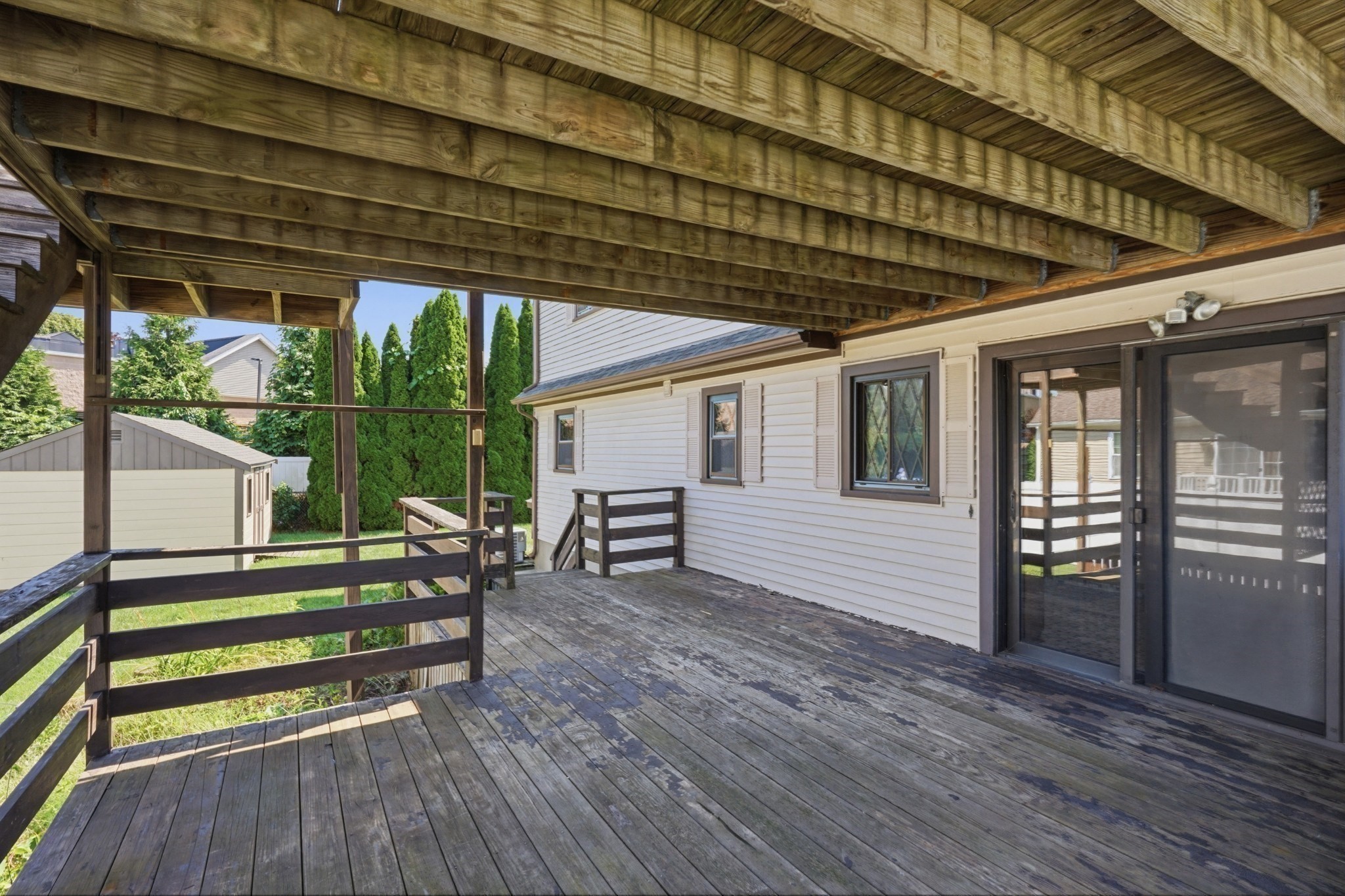 main property photo 37