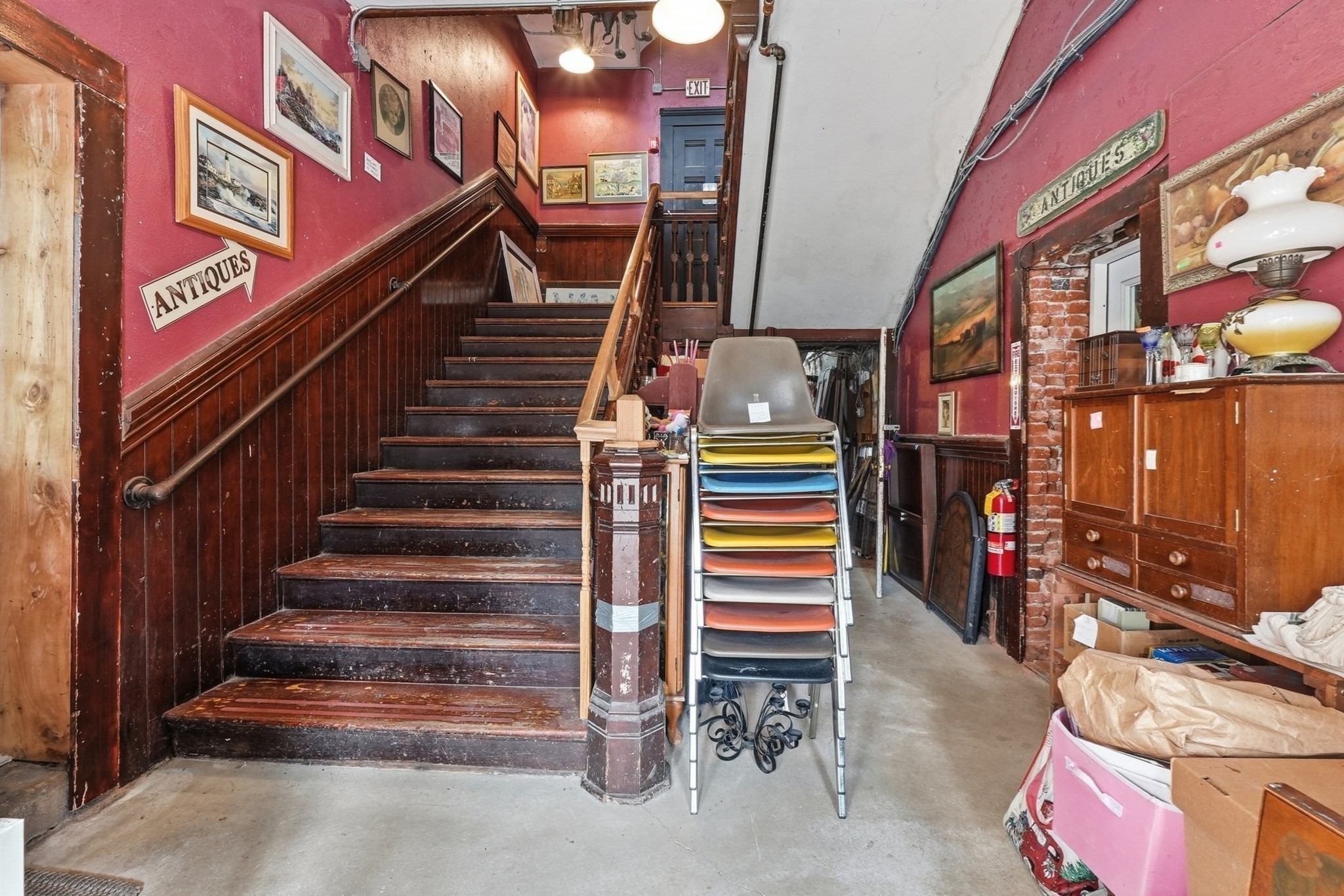 main property photo 6