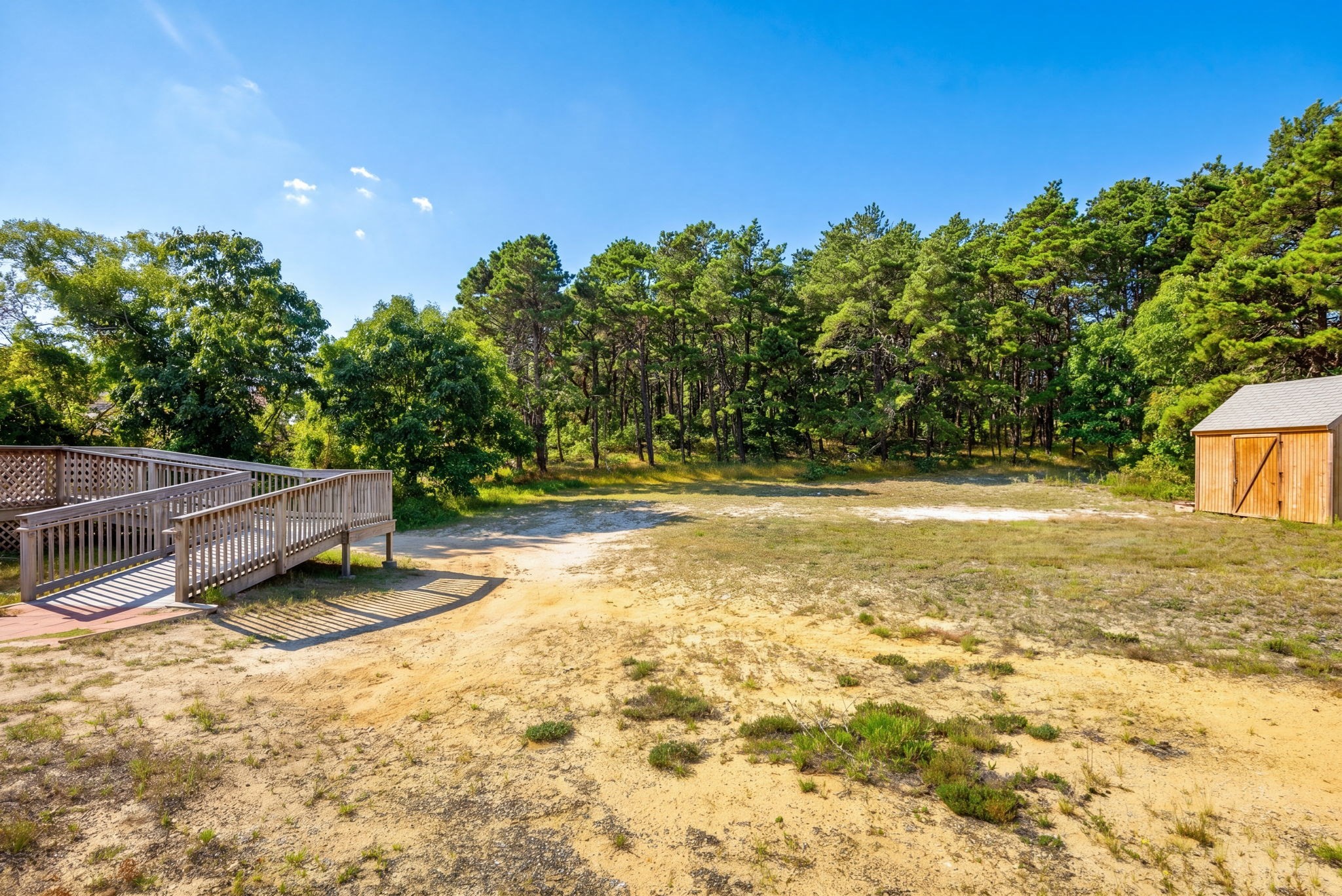 main property photo 28