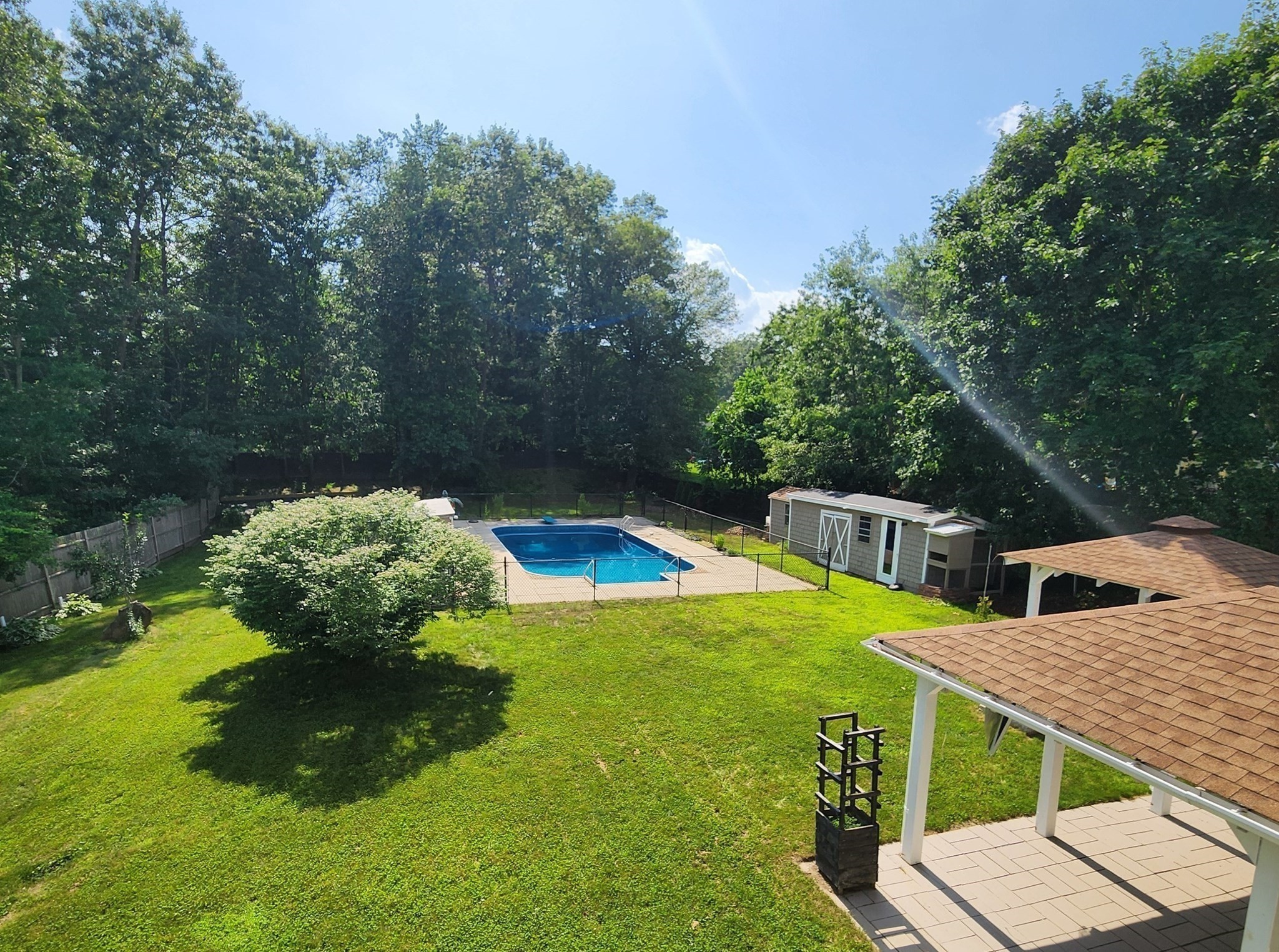 main property photo 31