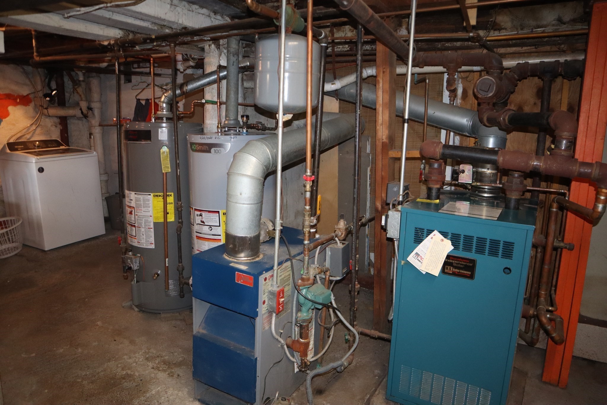 main property photo 10
