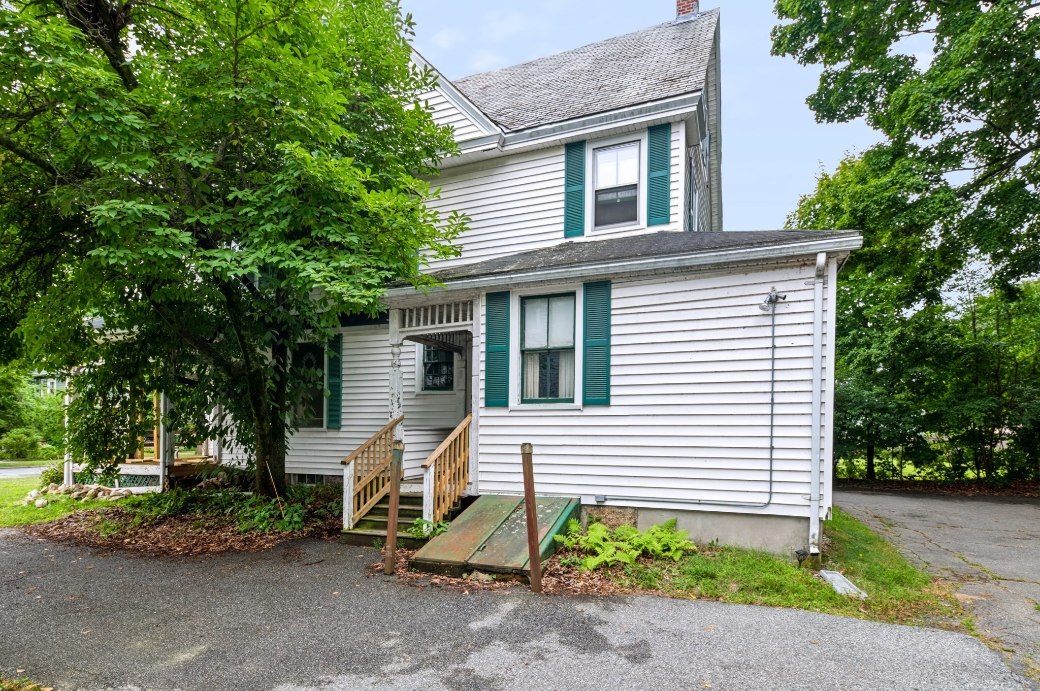 main property photo 1