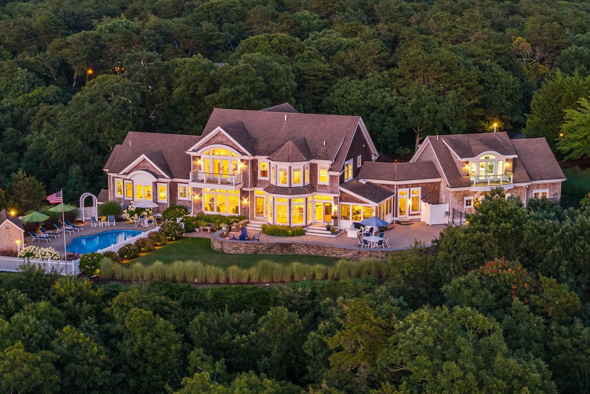 main property photo 24