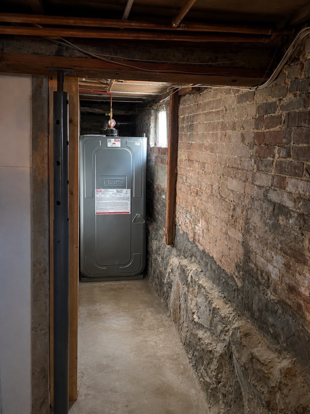 main property photo 13