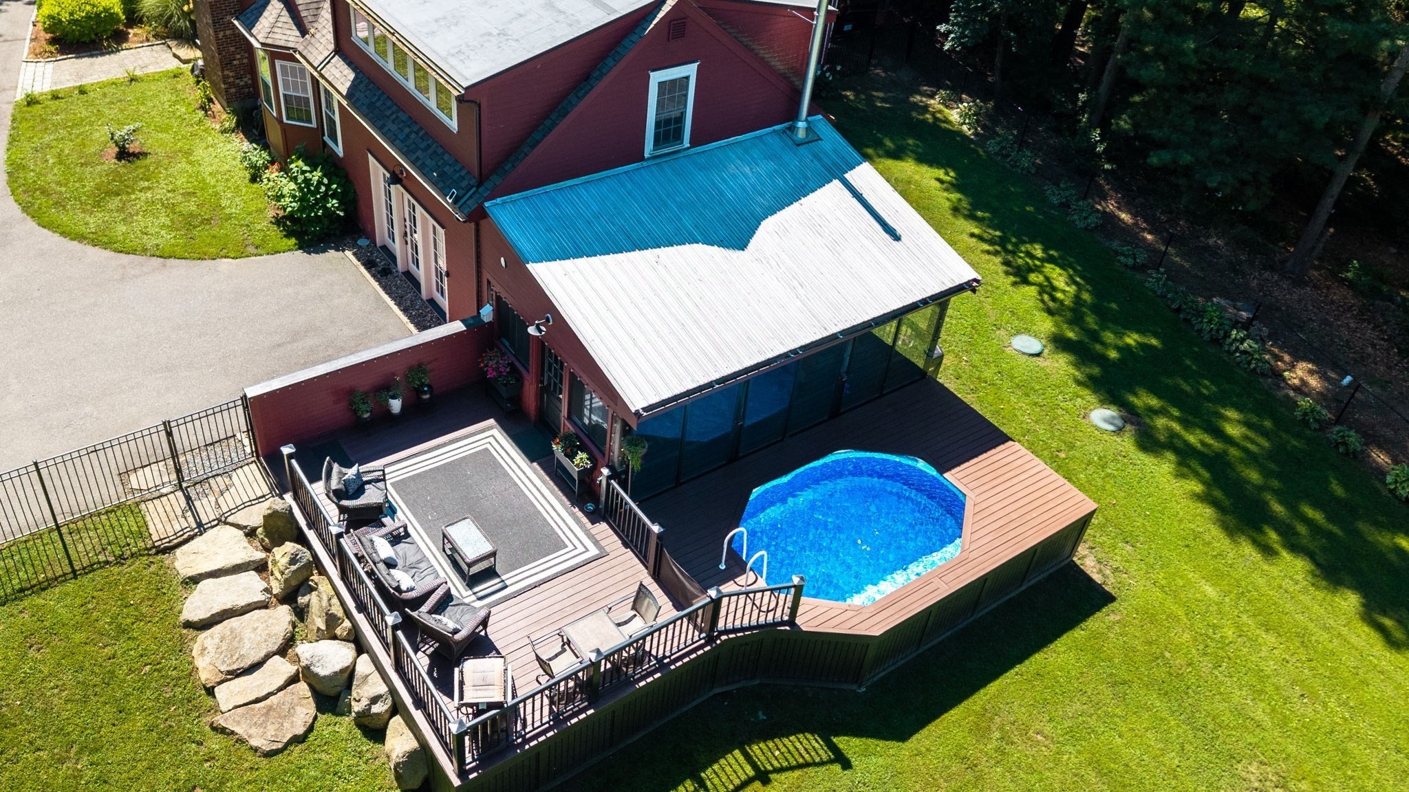 main property photo 21
