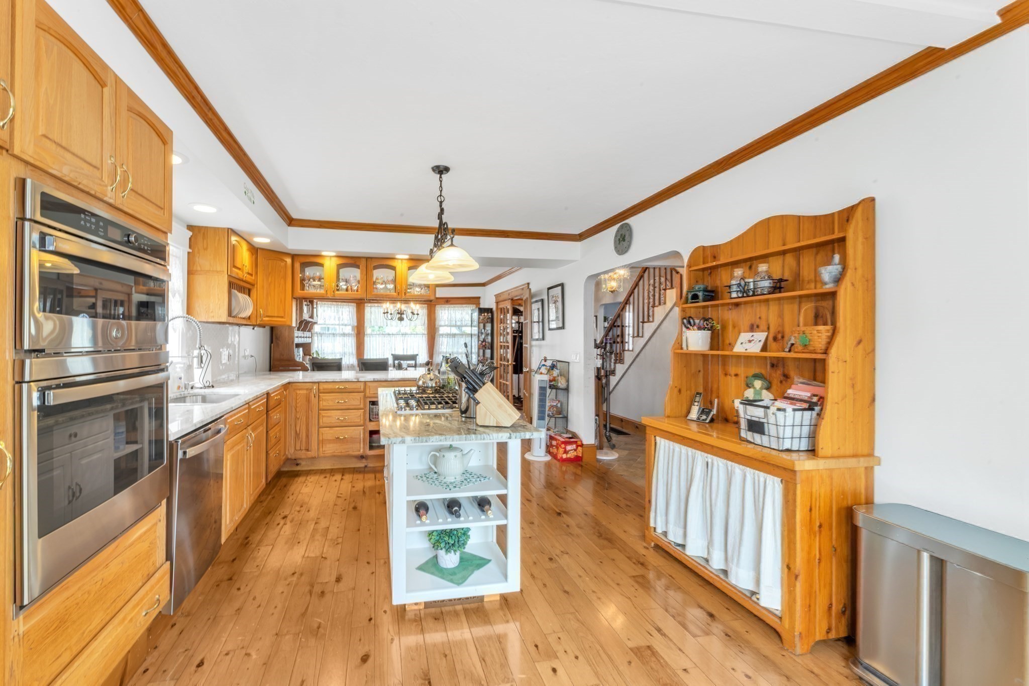 main property photo 13
