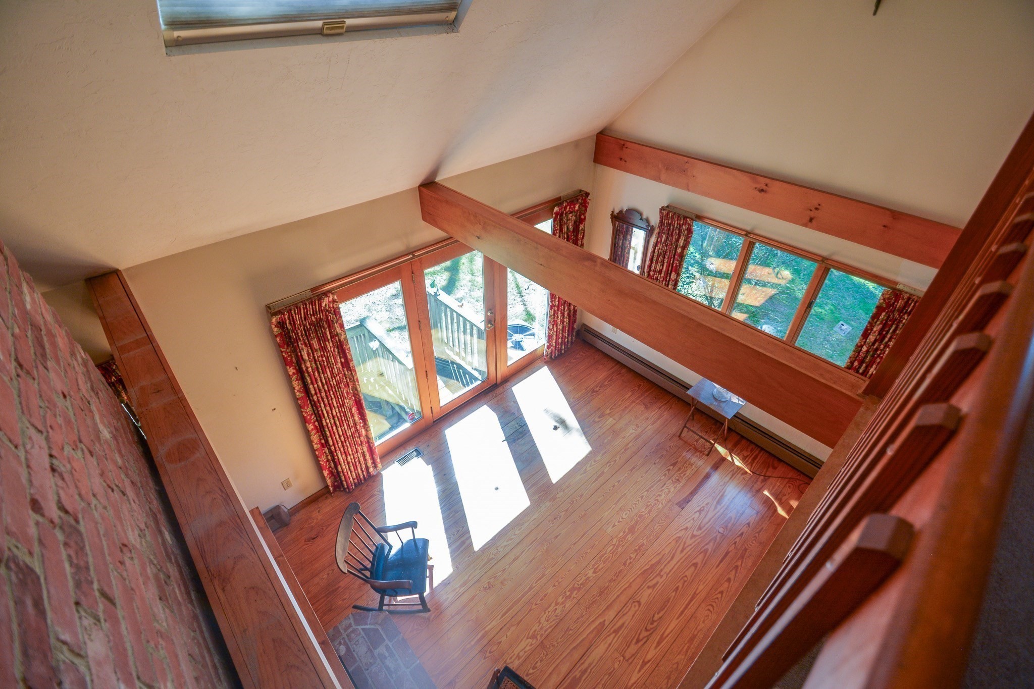 main property photo 33